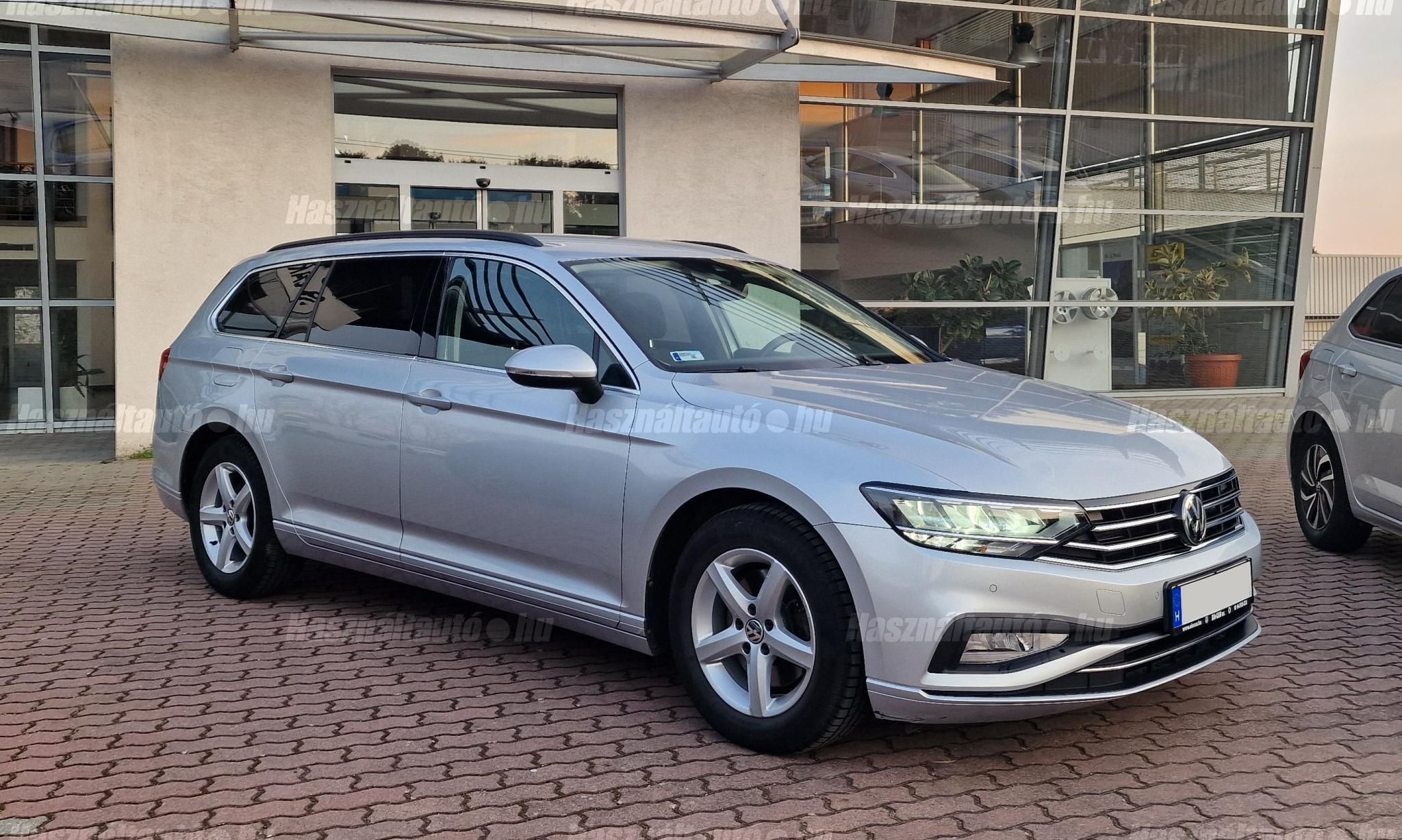 VOLKSWAGEN PASSAT VIII 2019/12 - 1