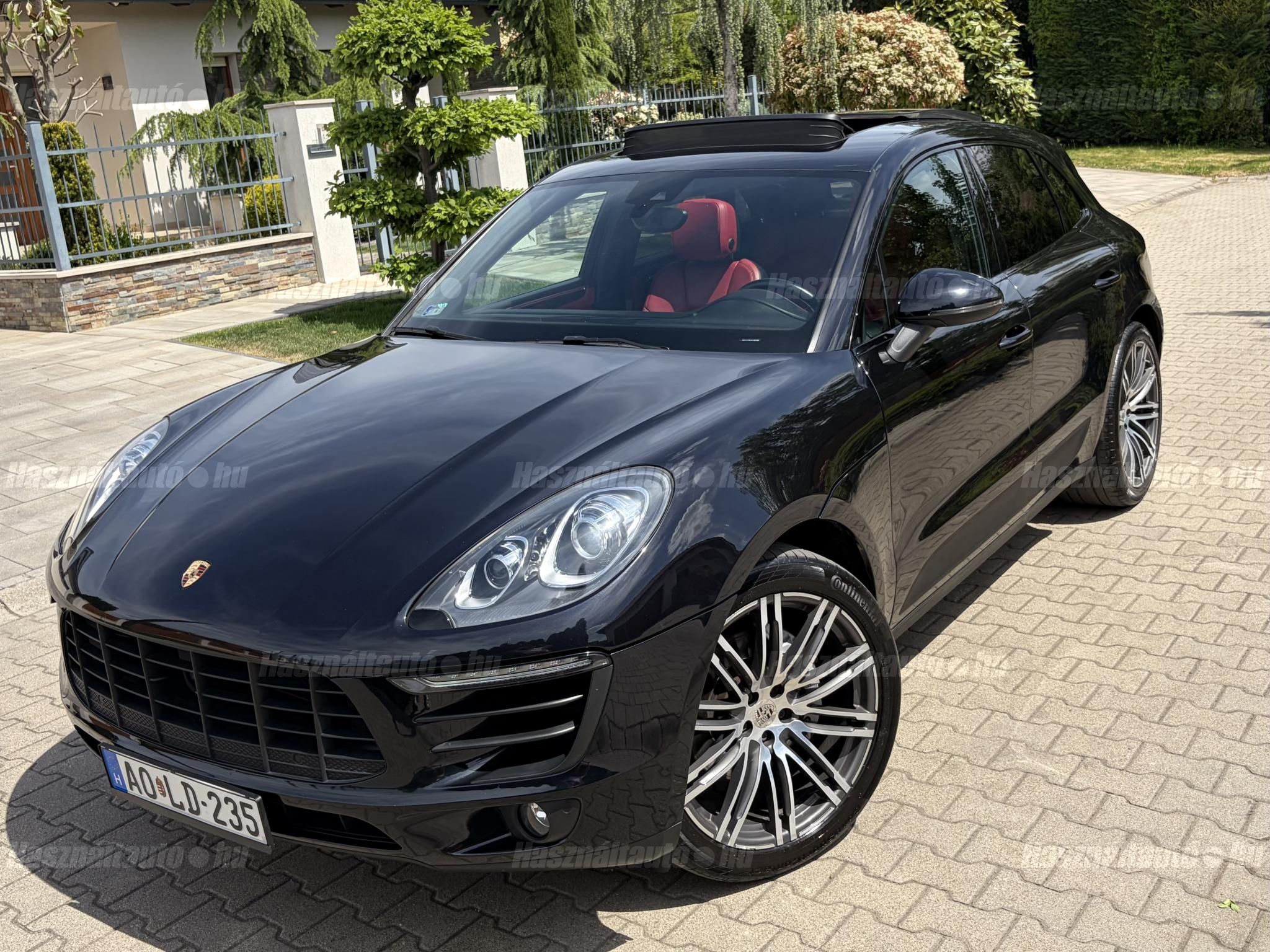 PORSCHE MACAN 2014/9 - 1