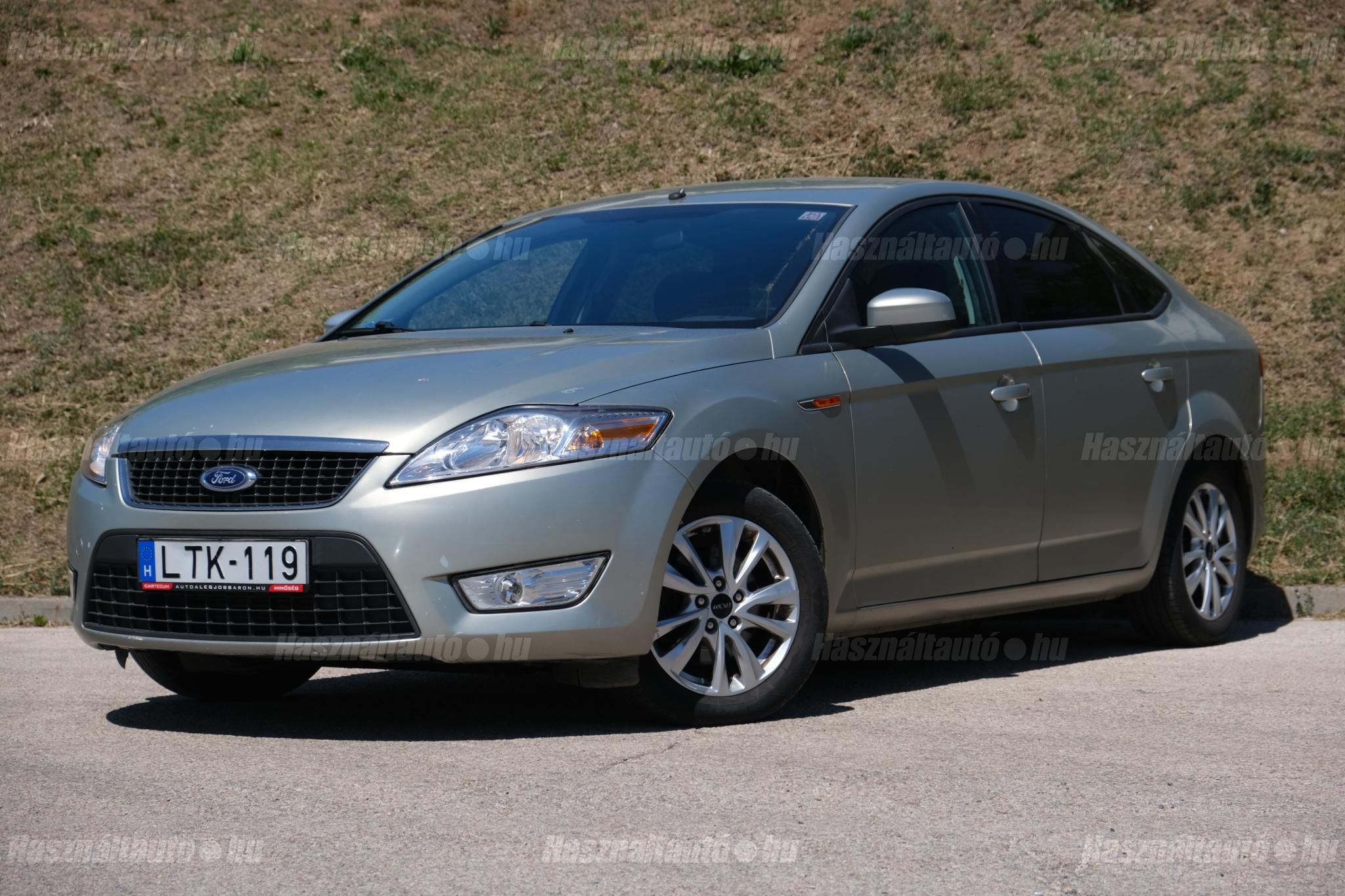 FORD MONDEO 2010/8 - 1