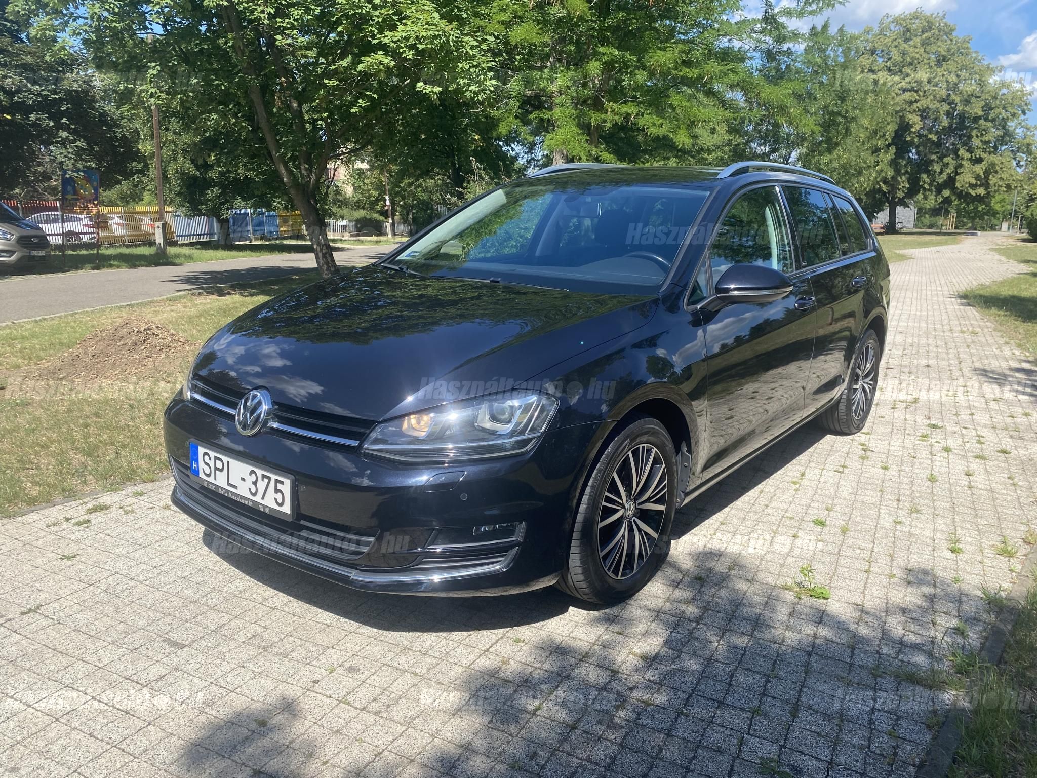 VOLKSWAGEN GOLF 2016/8 - 1