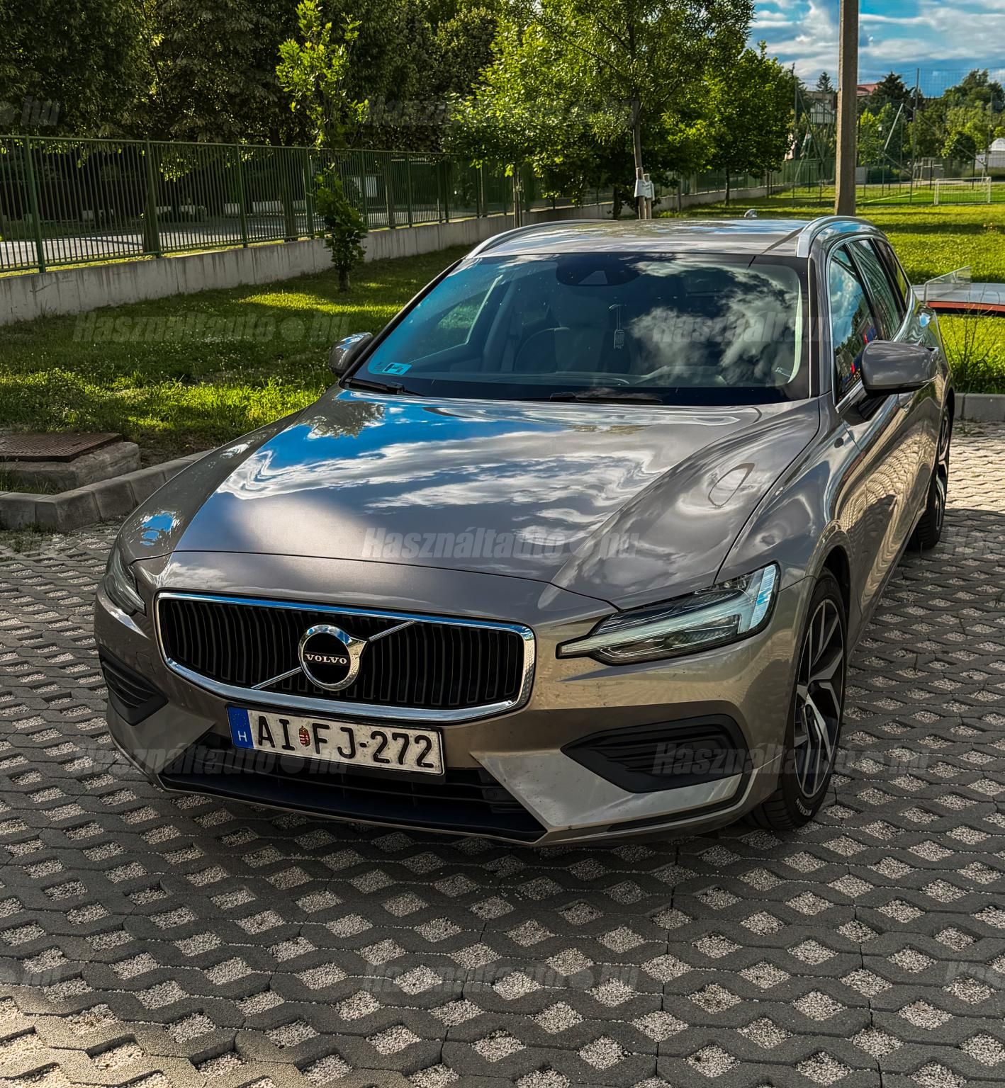 VOLVO V60 2019/3 - 1