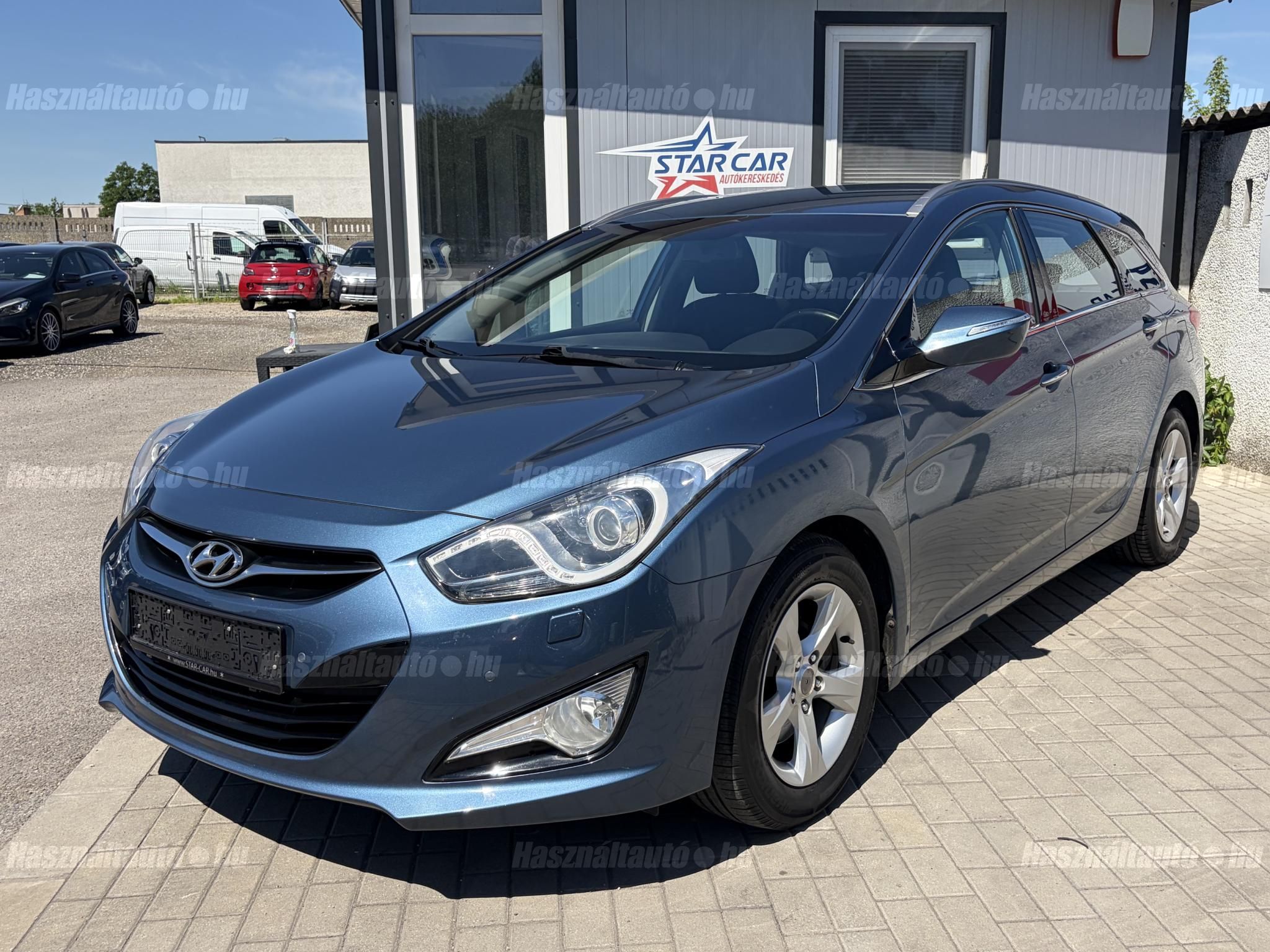 HYUNDAI I40 2012/1 - 1