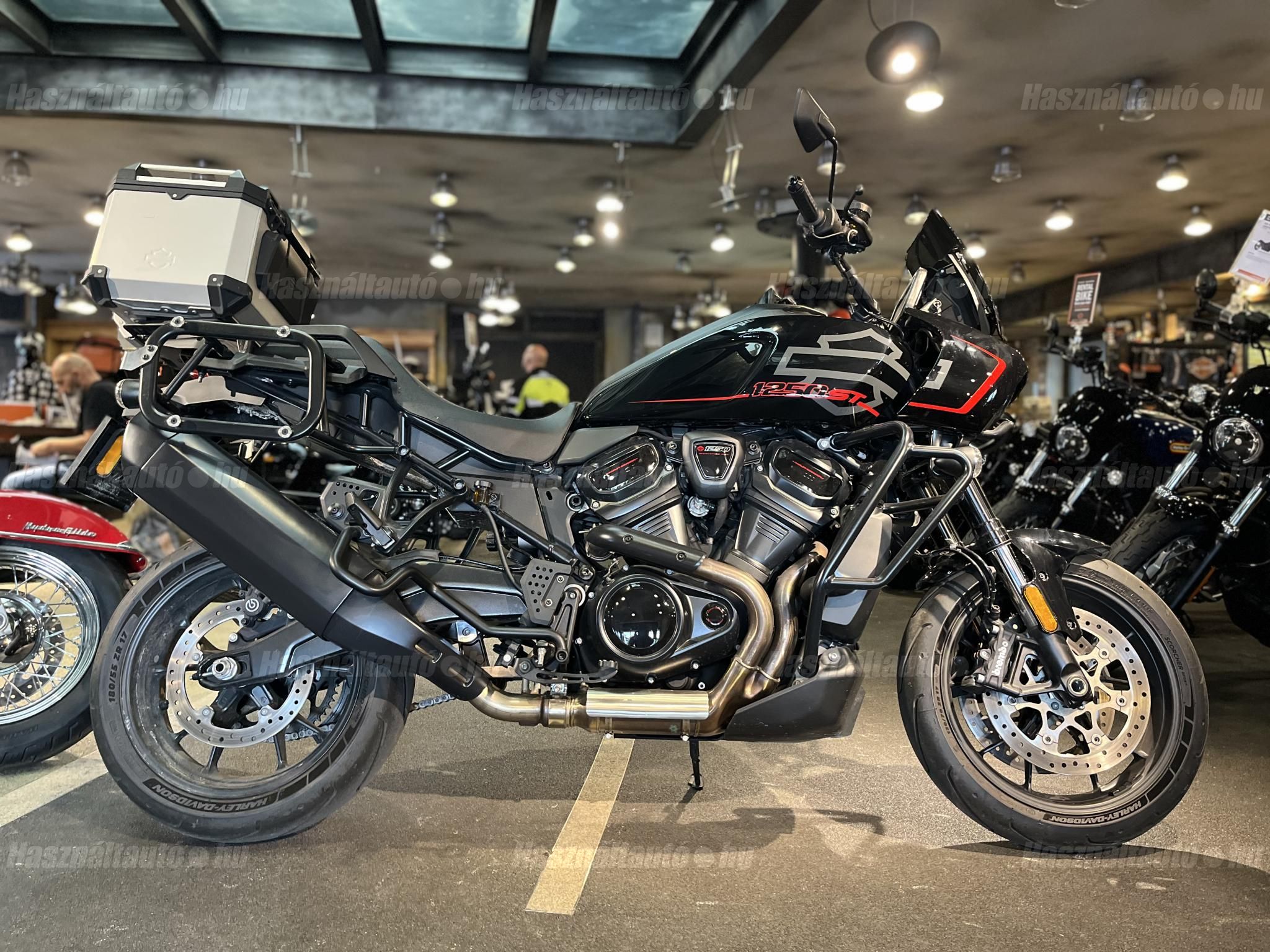 HARLEY-DAVIDSON PAN AMERICA 2025/4 - 1