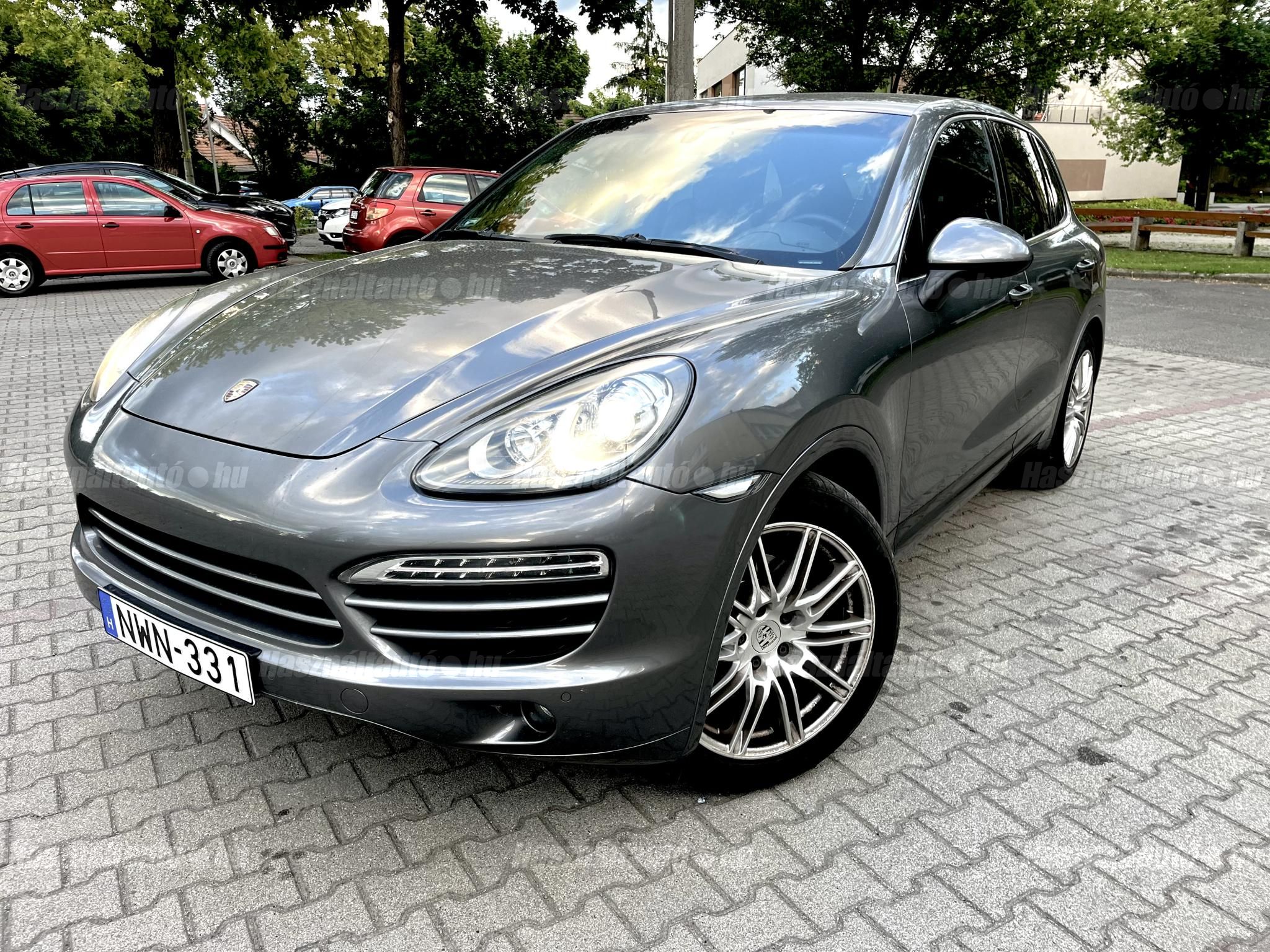 PORSCHE CAYENNE 2013/6 - 1