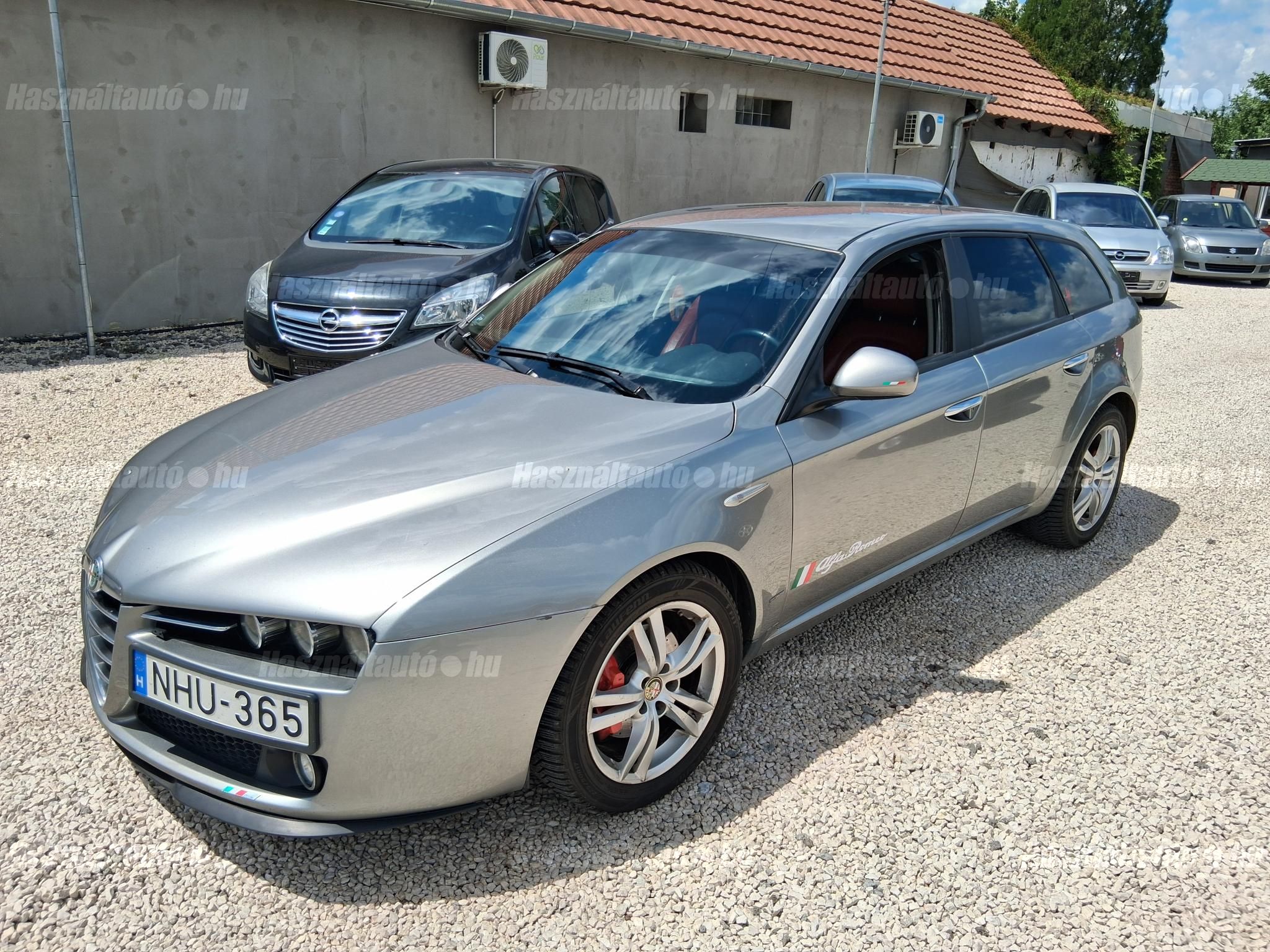 ALFA ROMEO 159 2009/2 - 1