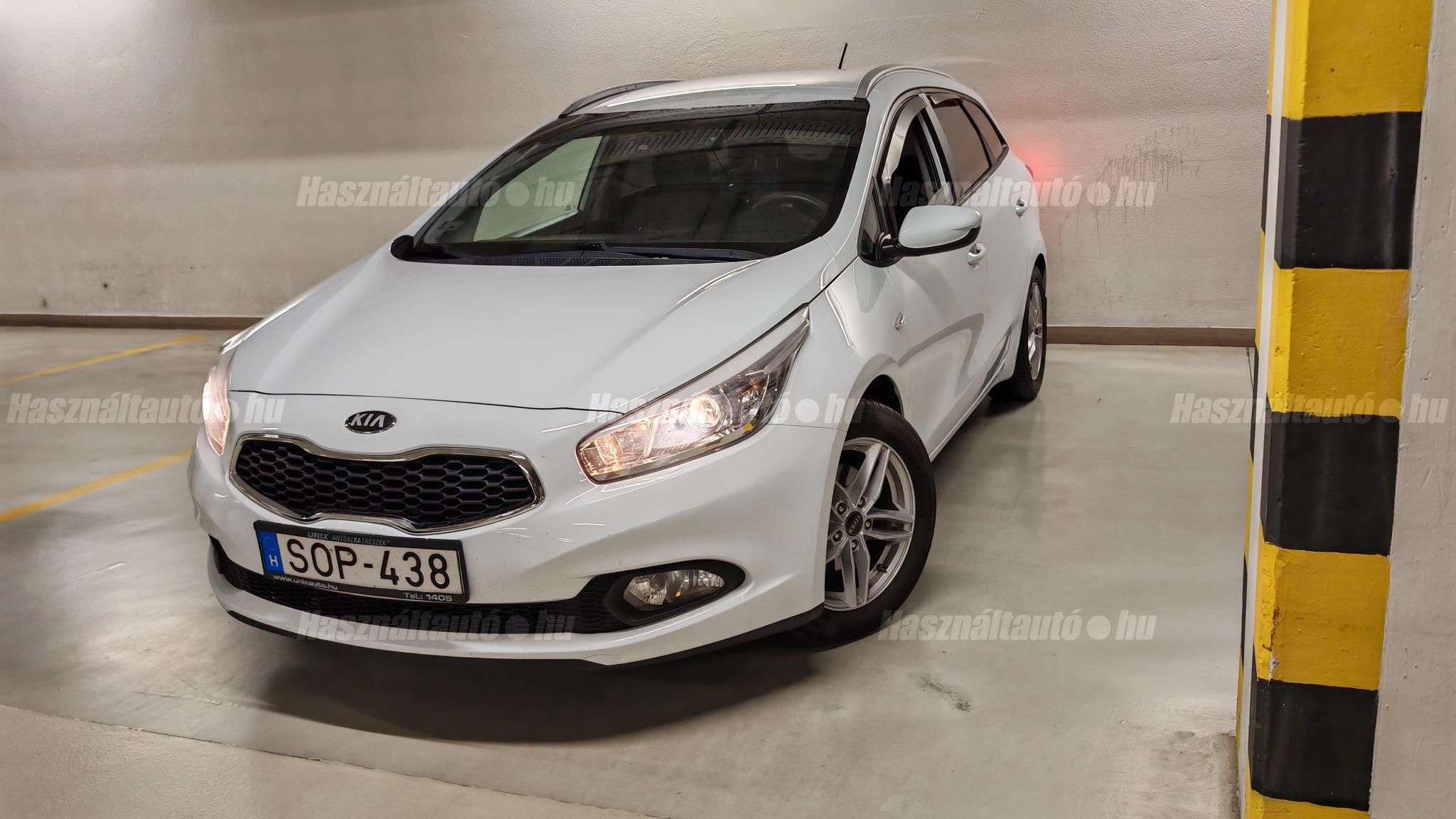 KIA CEE'D 2013/5 - 1