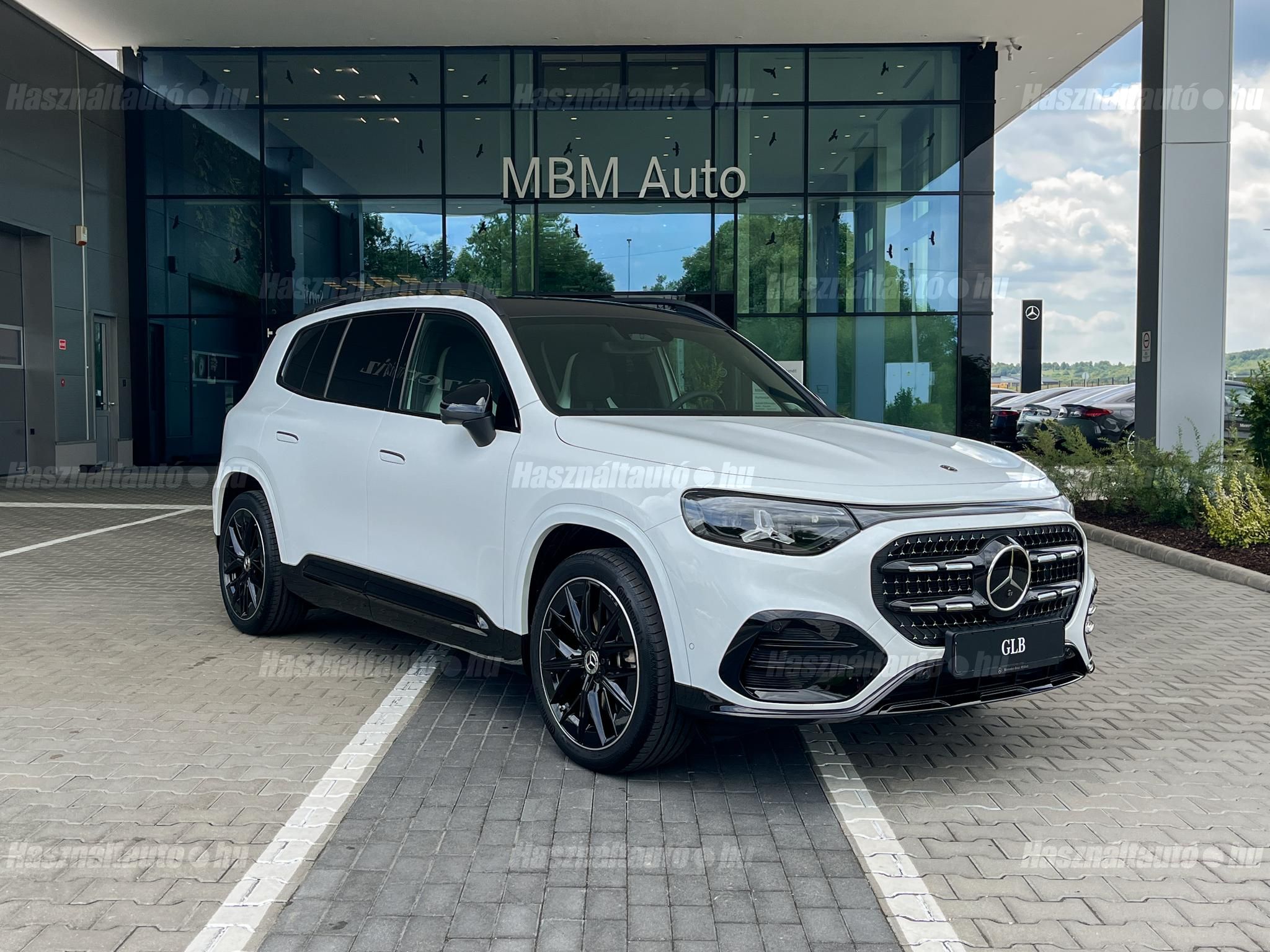 MERCEDES-BENZ GLB 220 2026 - 1