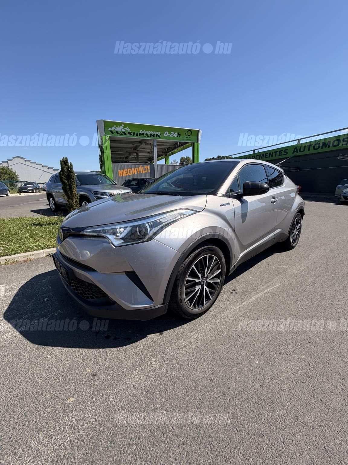 TOYOTA C-HR 2018/8 - 1