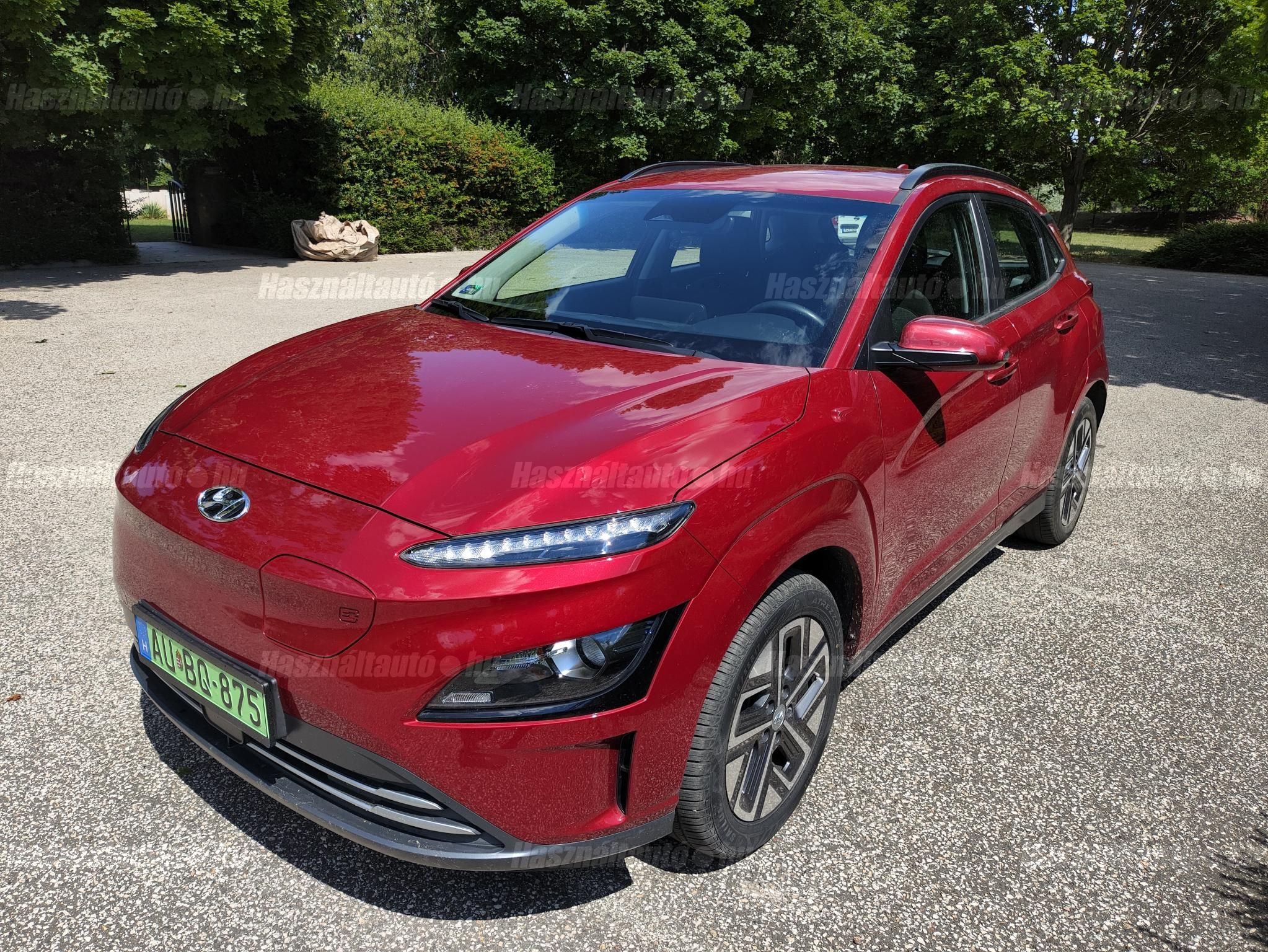 HYUNDAI KONA 2021/12 - 1