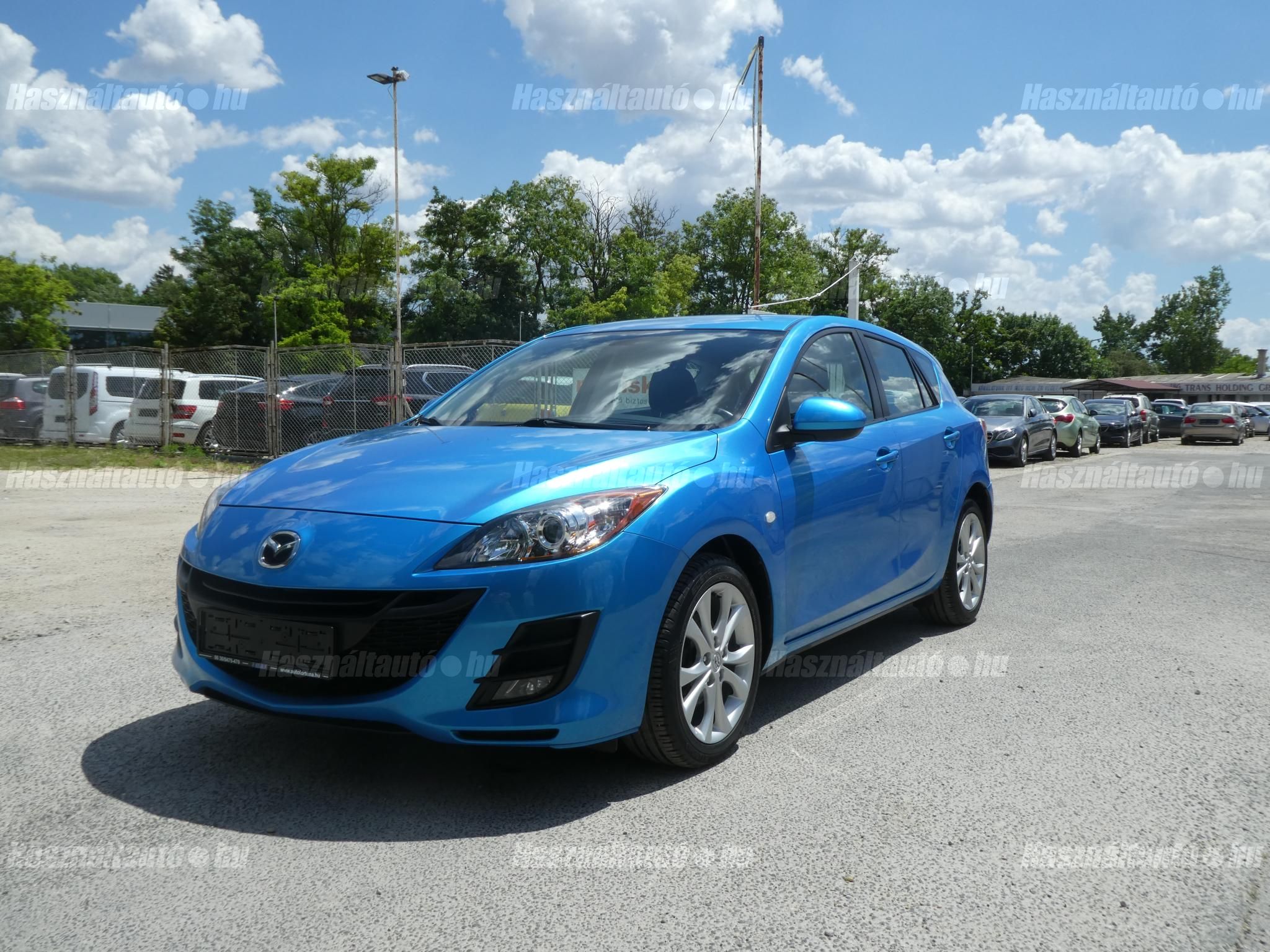 MAZDA 3 2010/6 - 1