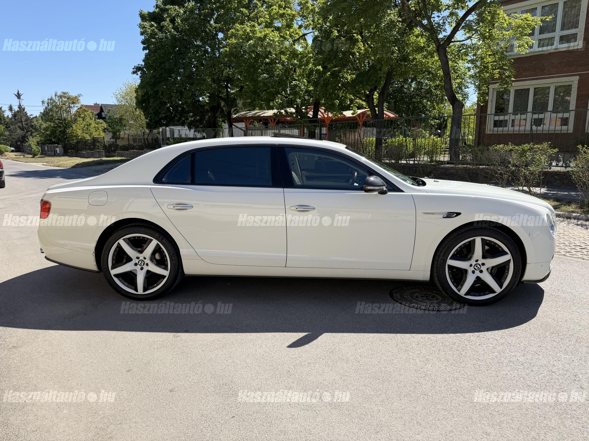 BENTLEY CONTINENTAL 2014/10 - 1