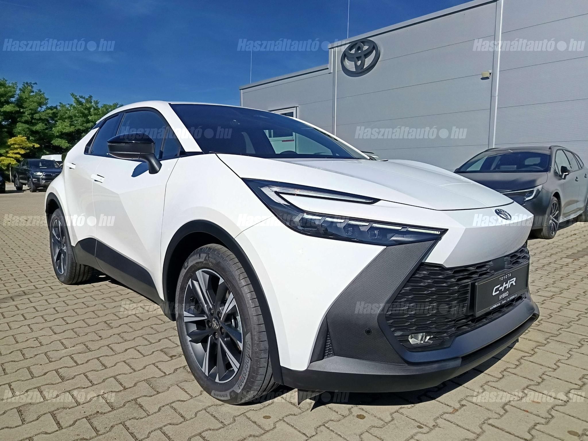TOYOTA C-HR 2026 - 1
