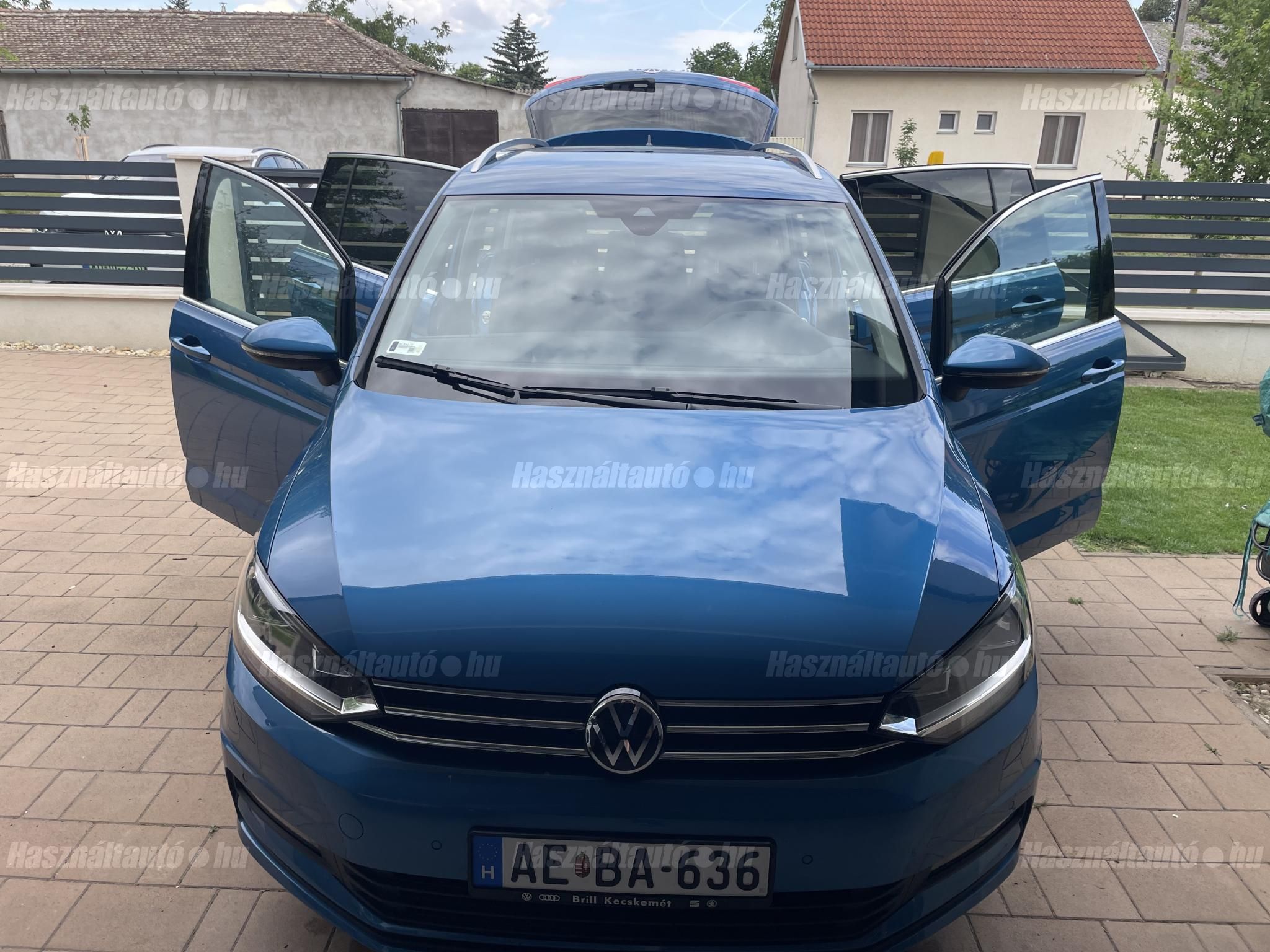 VOLKSWAGEN TOURAN 2023/4 - 1