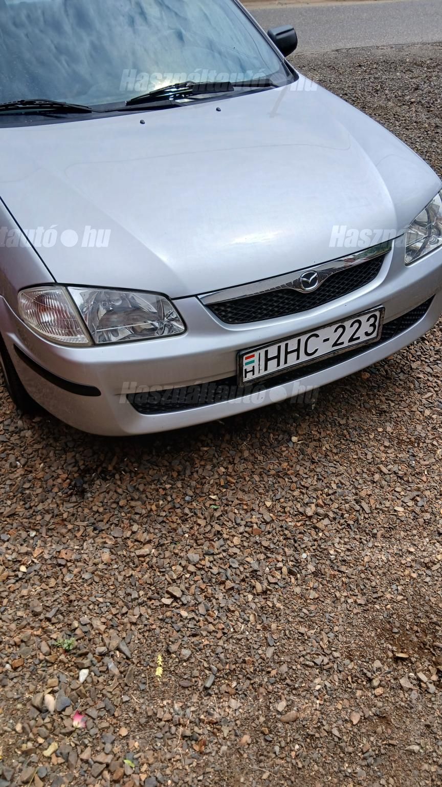 MAZDA 323 F 2000/6 - 1