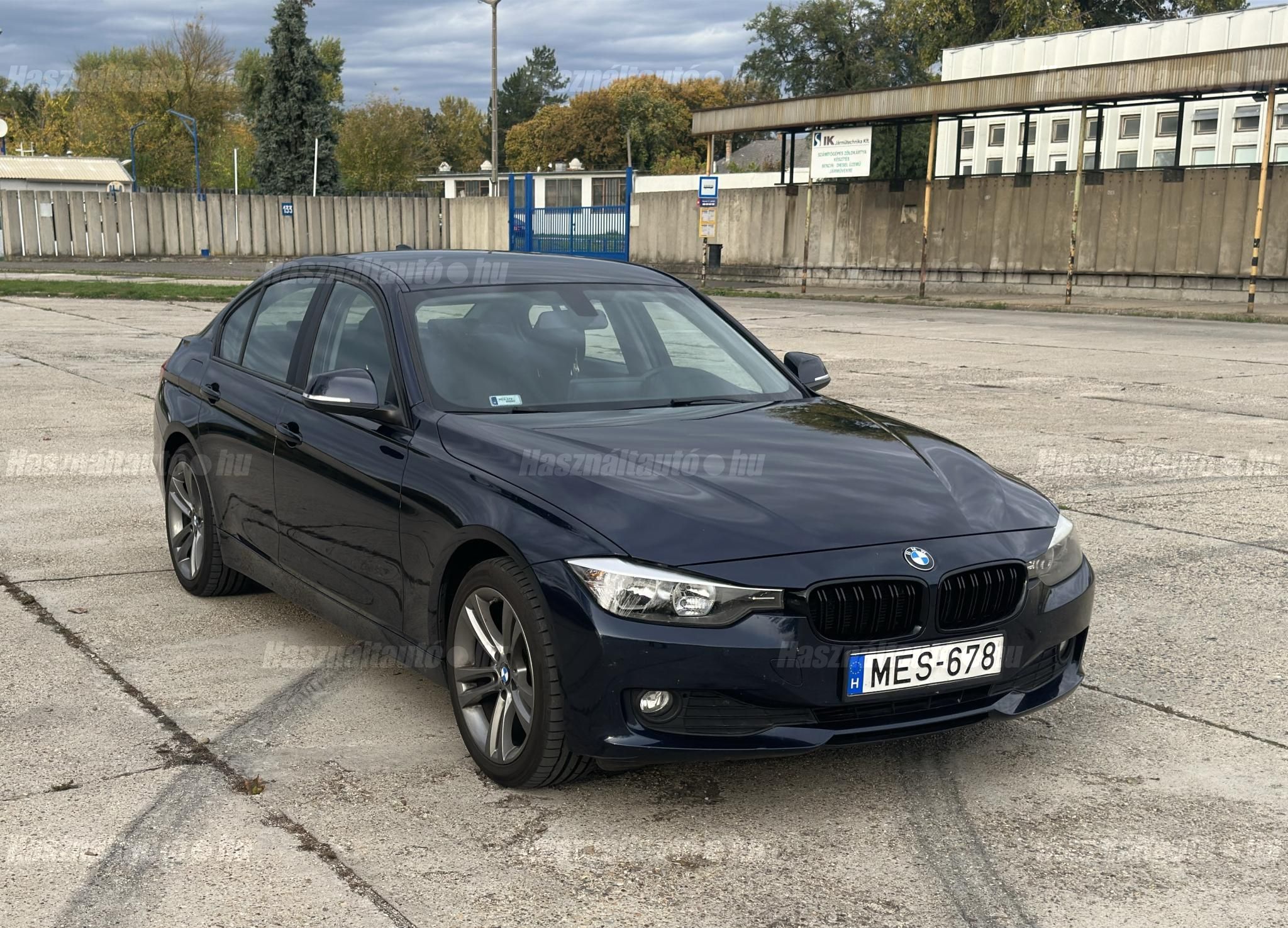 BMW 320 2012/5 - 1