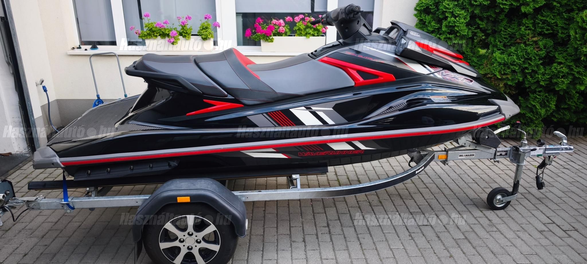 YAMAHA 2018/6 - 1