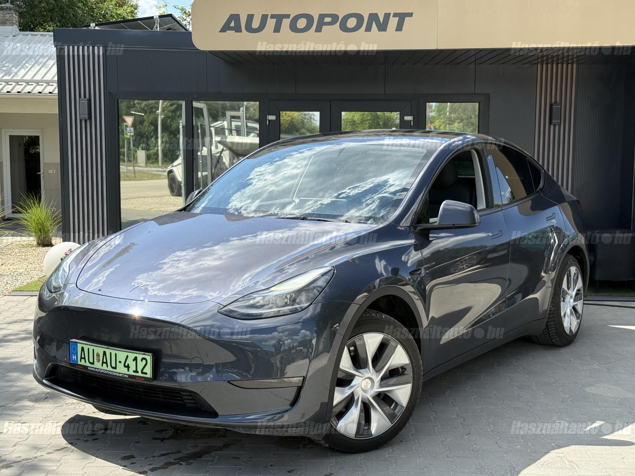 TESLA MODEL Y 2022/6 - 1