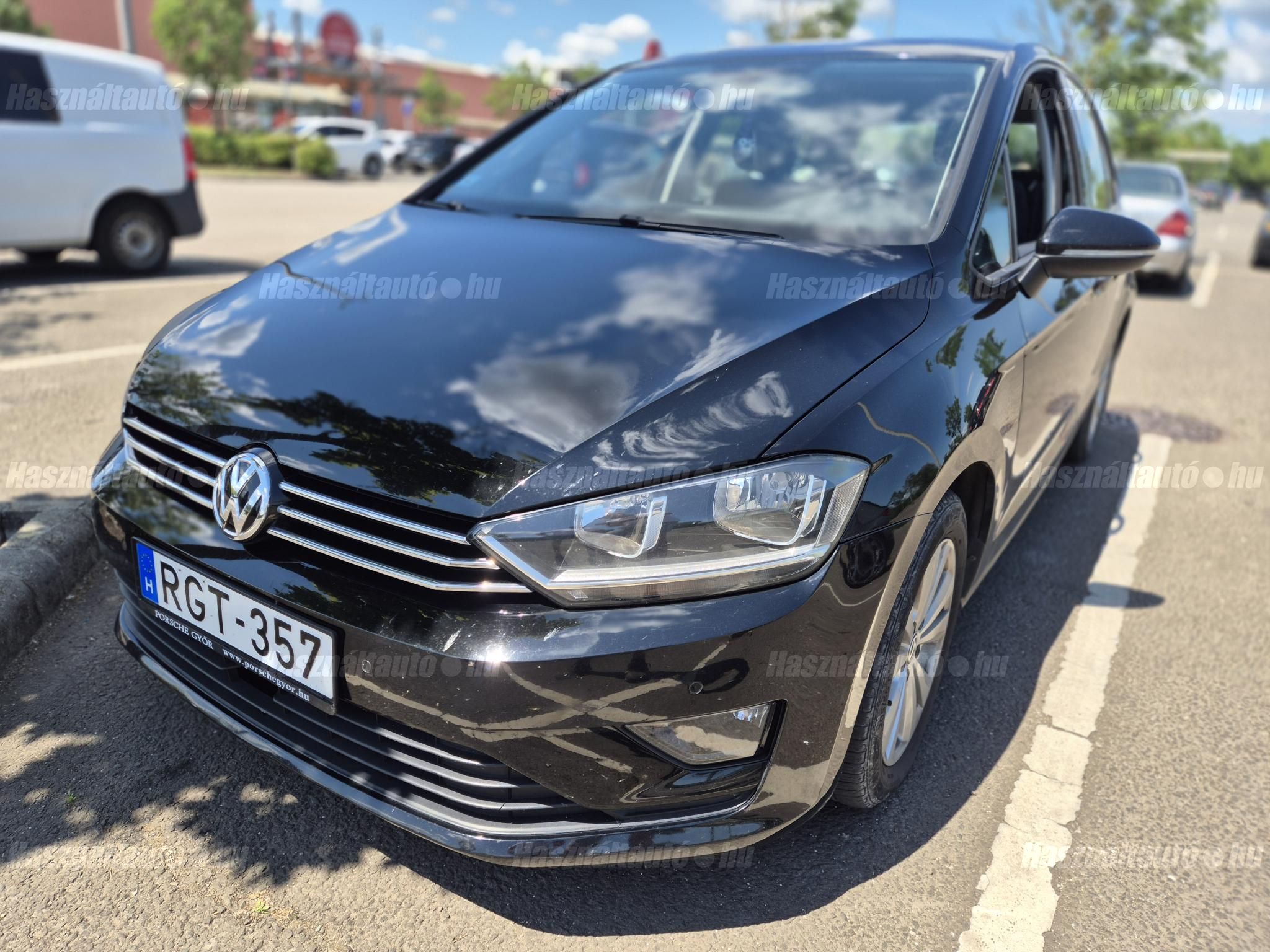 VOLKSWAGEN GOLF SPORTSVAN 2015/9 - 1