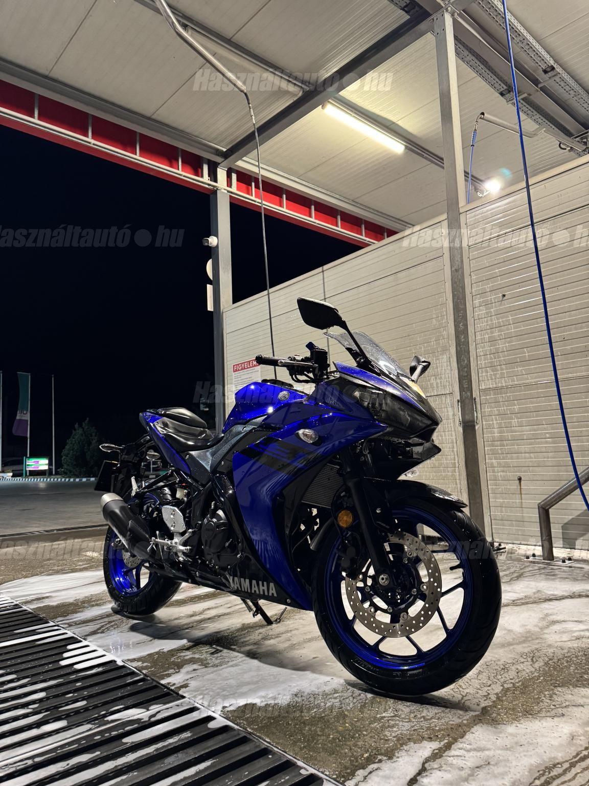 YAMAHA YZF R3 2020/4 - 1