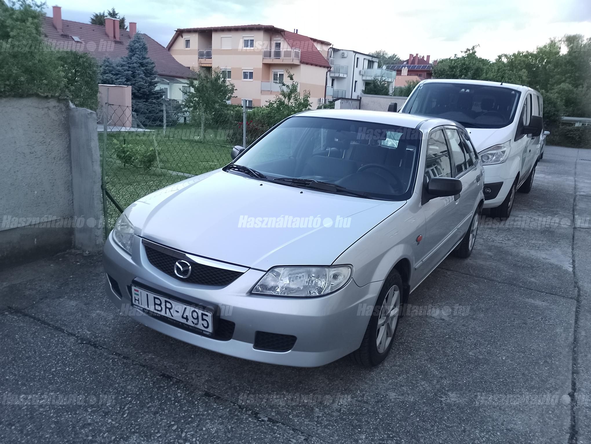 MAZDA 323 F 2002/3 - 1