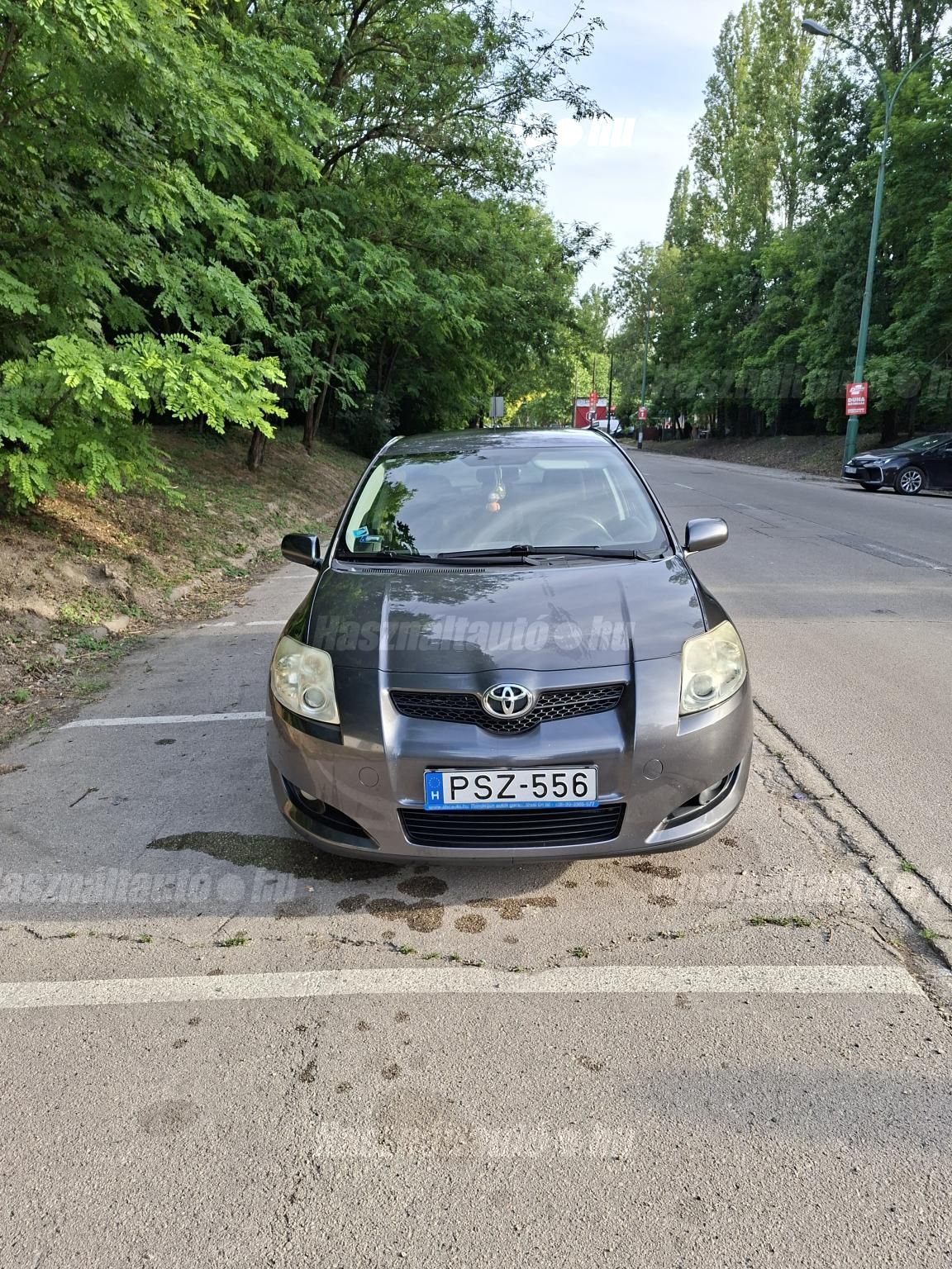 TOYOTA AURIS 2010/3 - 1