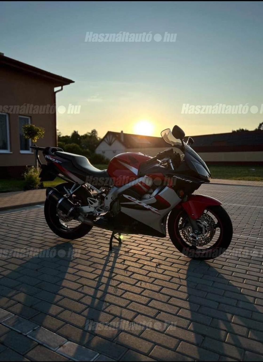 HONDA CBR 600 F4 2006/3 - 1