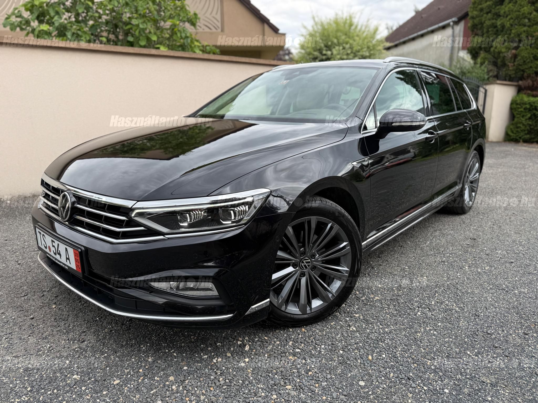 VOLKSWAGEN PASSAT 2023/1 - 1