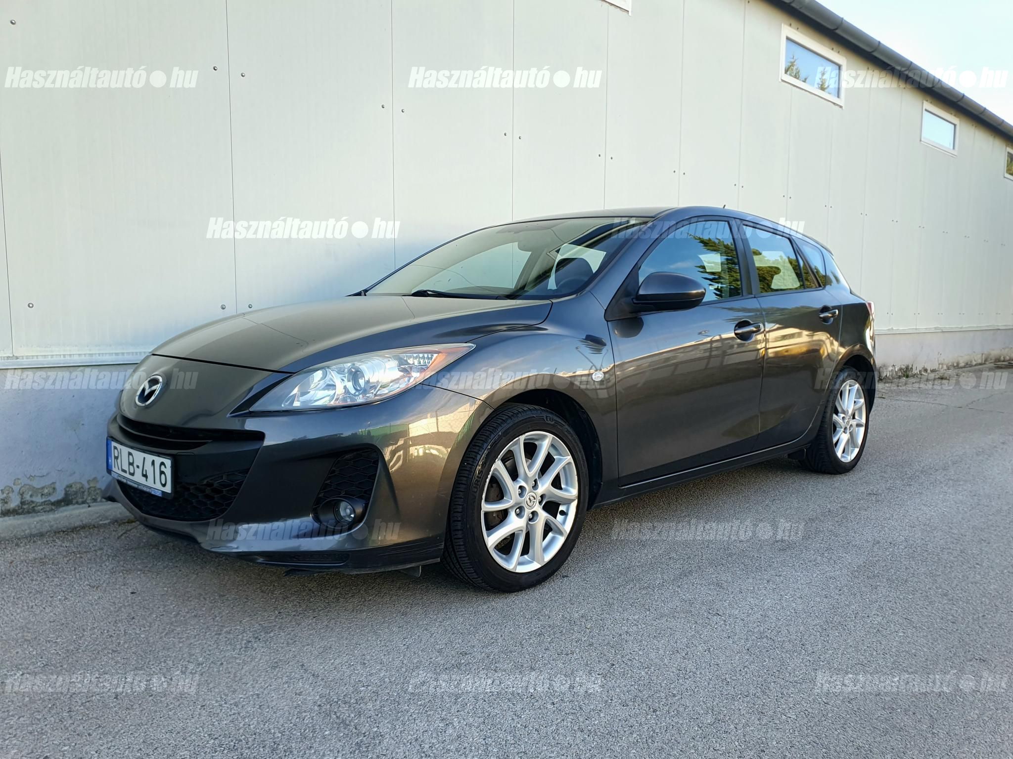 MAZDA 3 2012/4 - 1