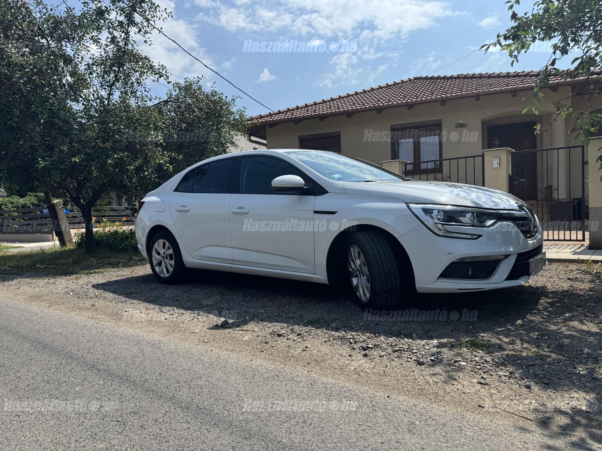 RENAULT MEGANE 2018/8 - 1
