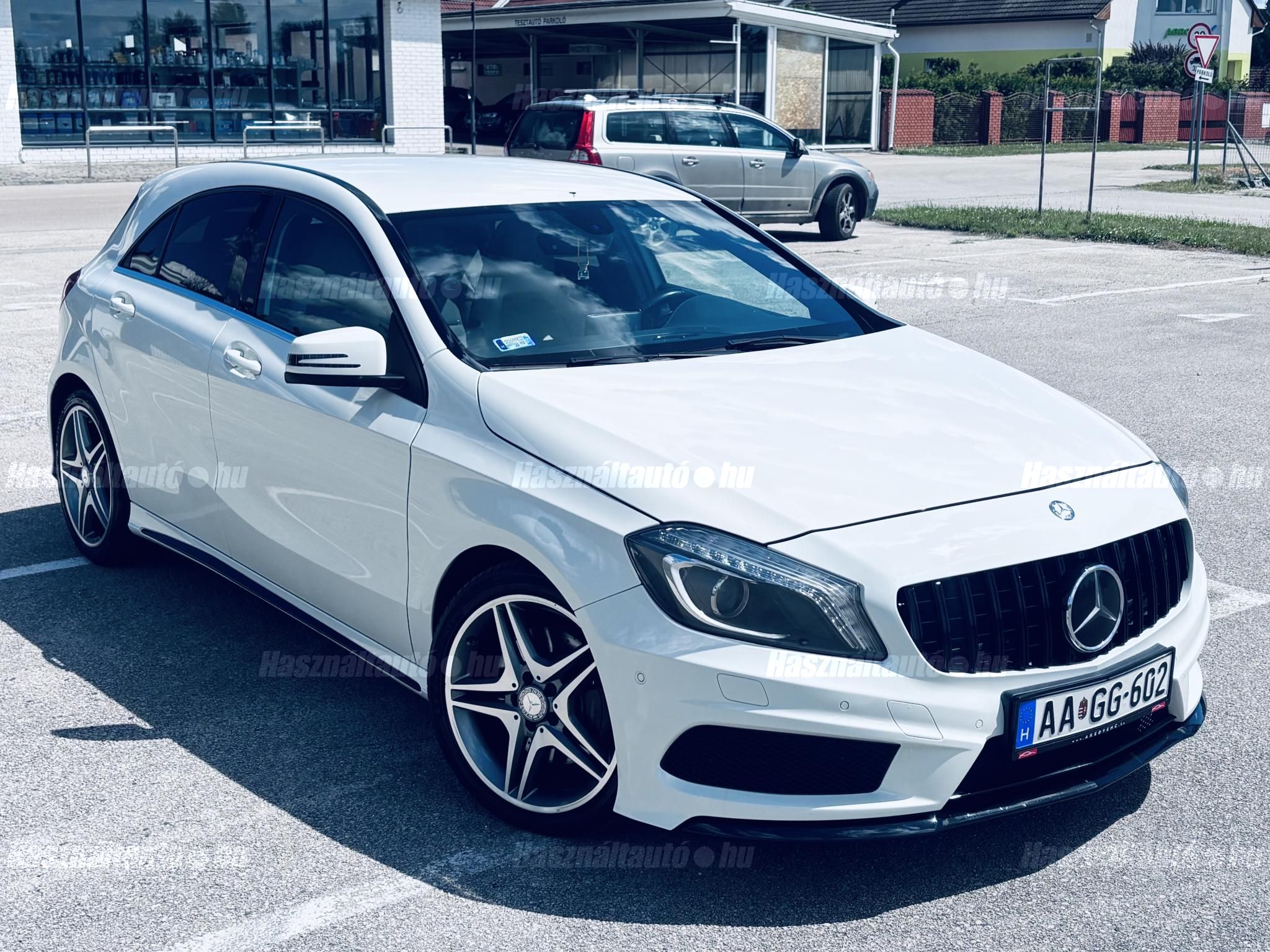 MERCEDES-BENZ A 250 2014/11 - 1