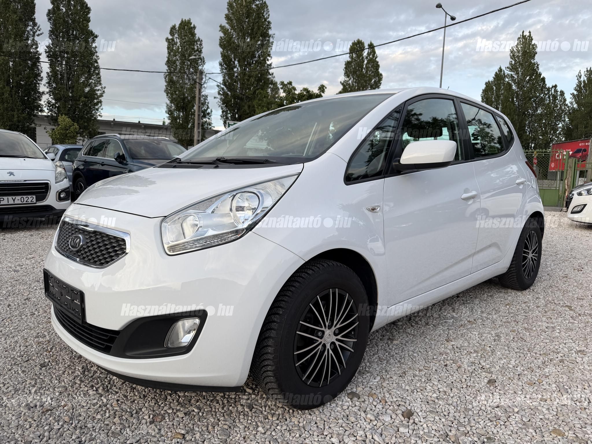 KIA VENGA 2011/6 - 1
