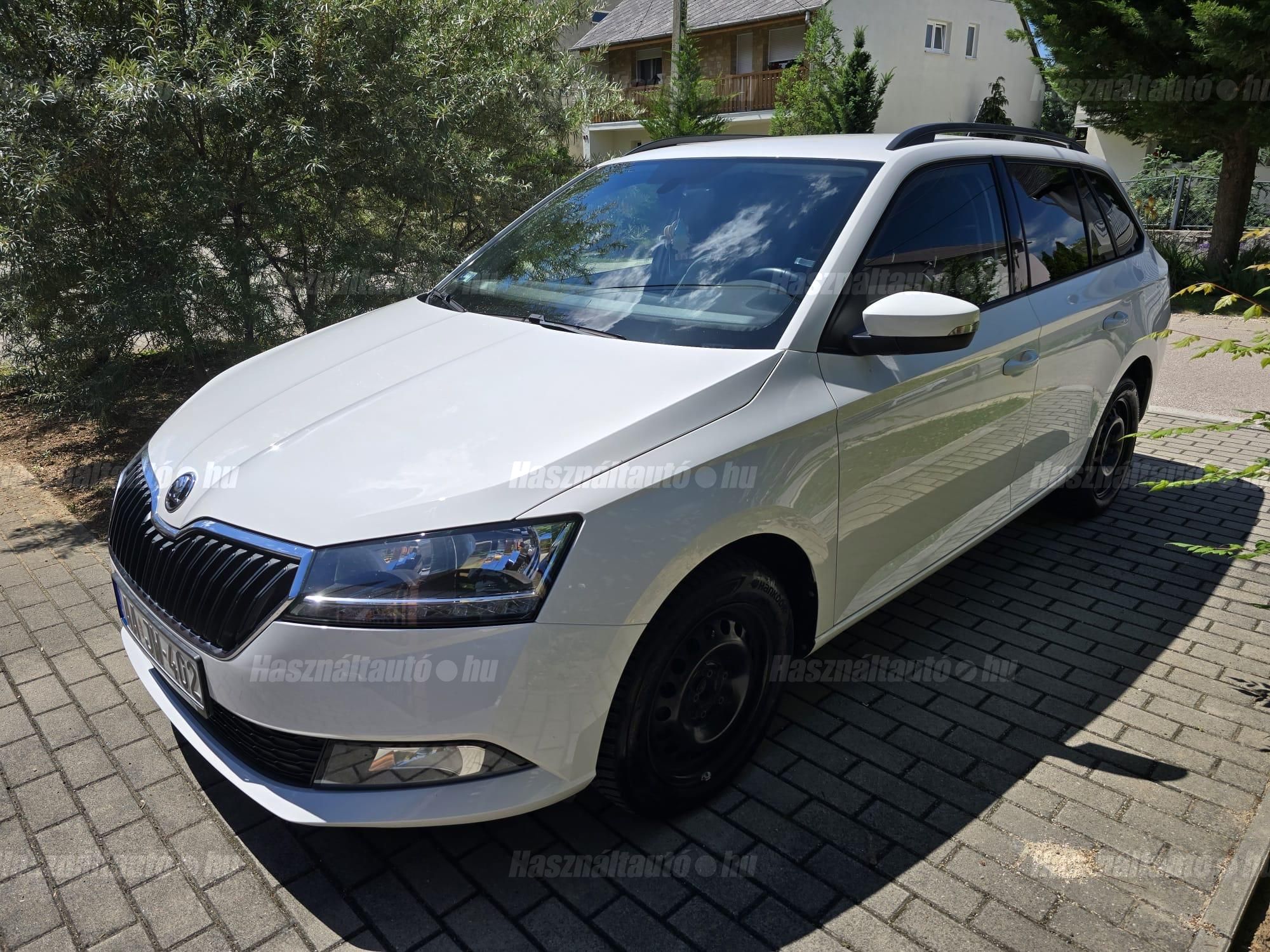 SKODA FABIA 2022 - 1