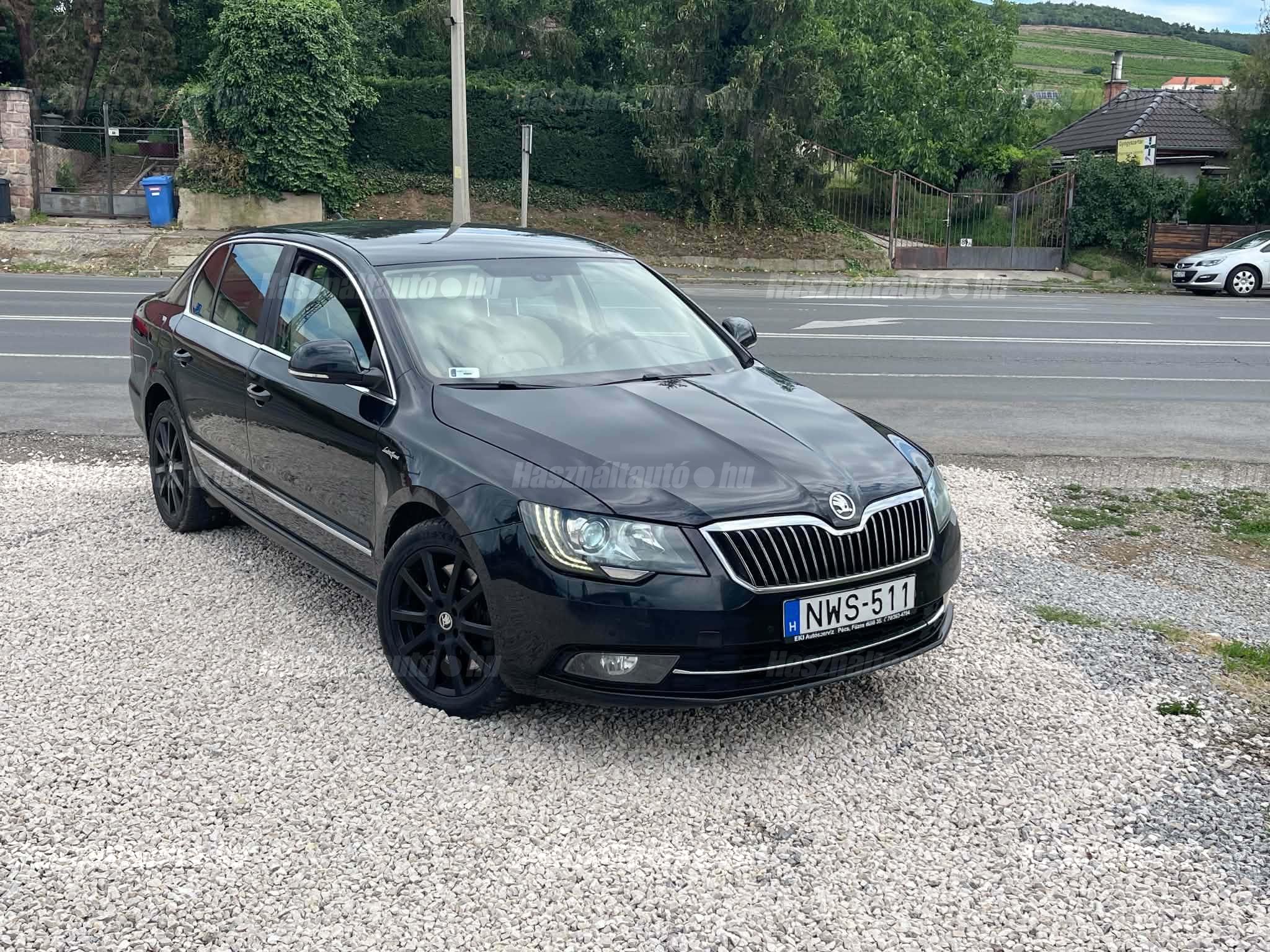 SKODA SUPERB 2014 - 1