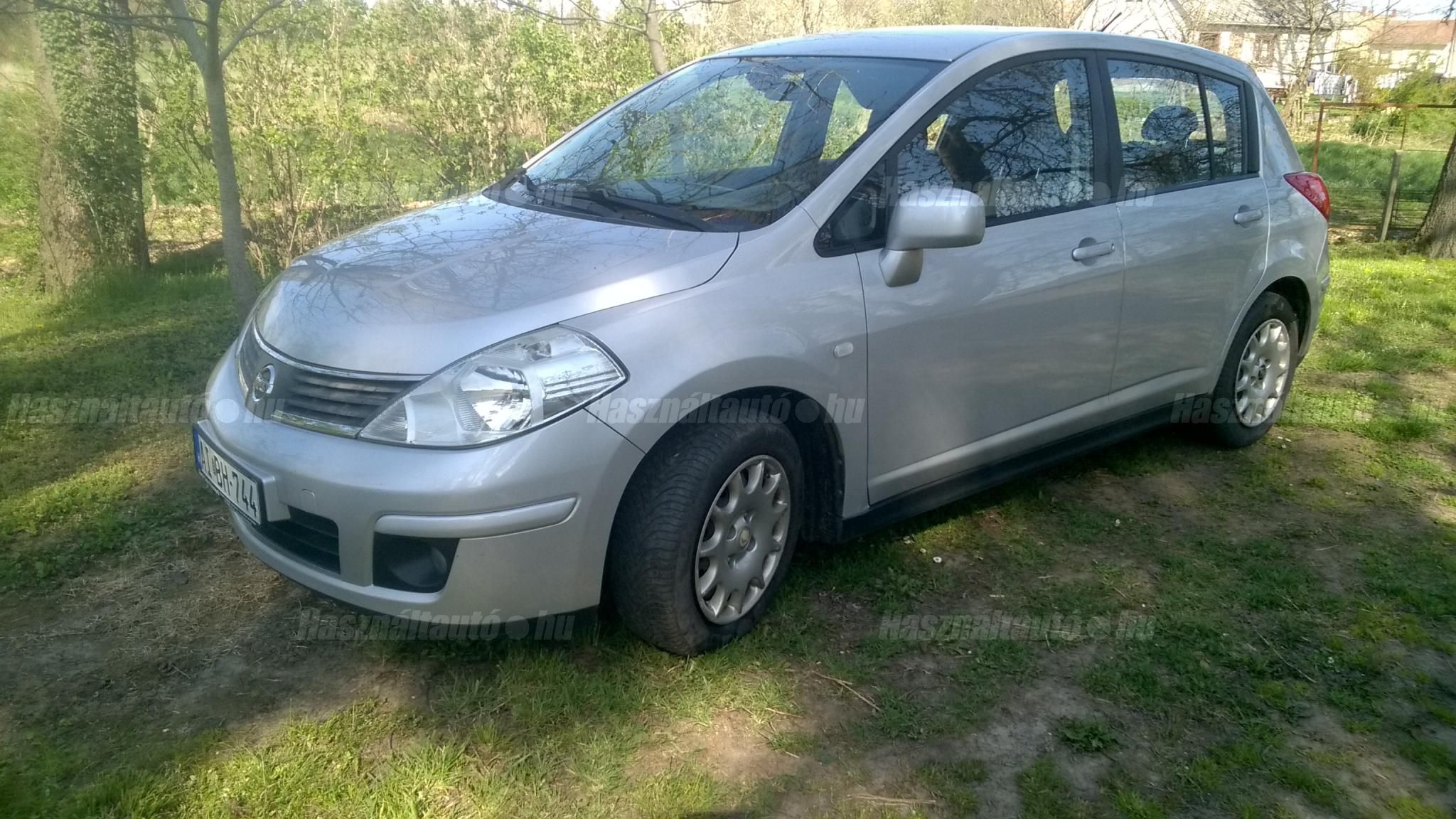 NISSAN TIIDA 2008 - 1