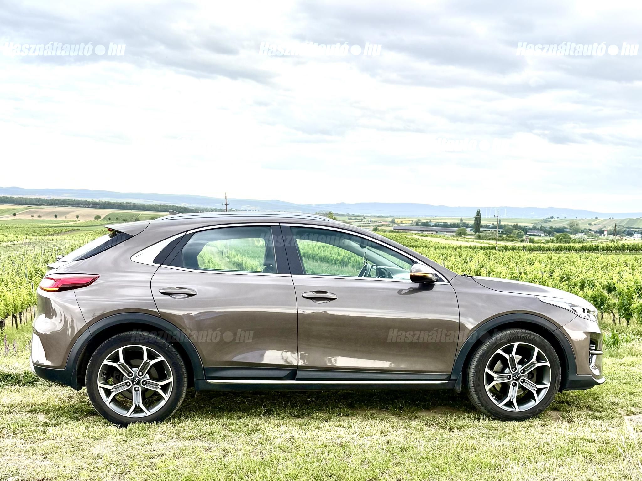 KIA XCEED 2019/12 - 1