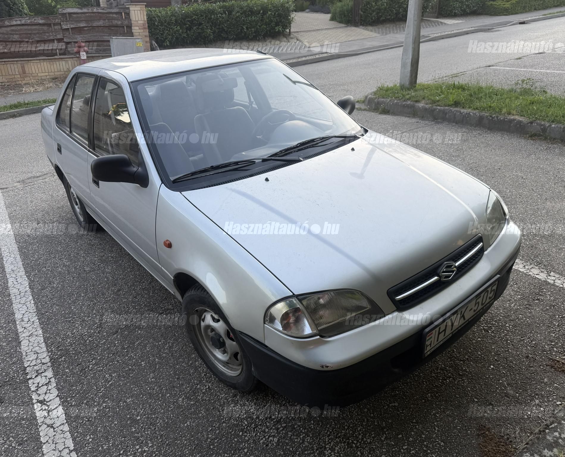 SUZUKI SWIFT 2002/2 - 1