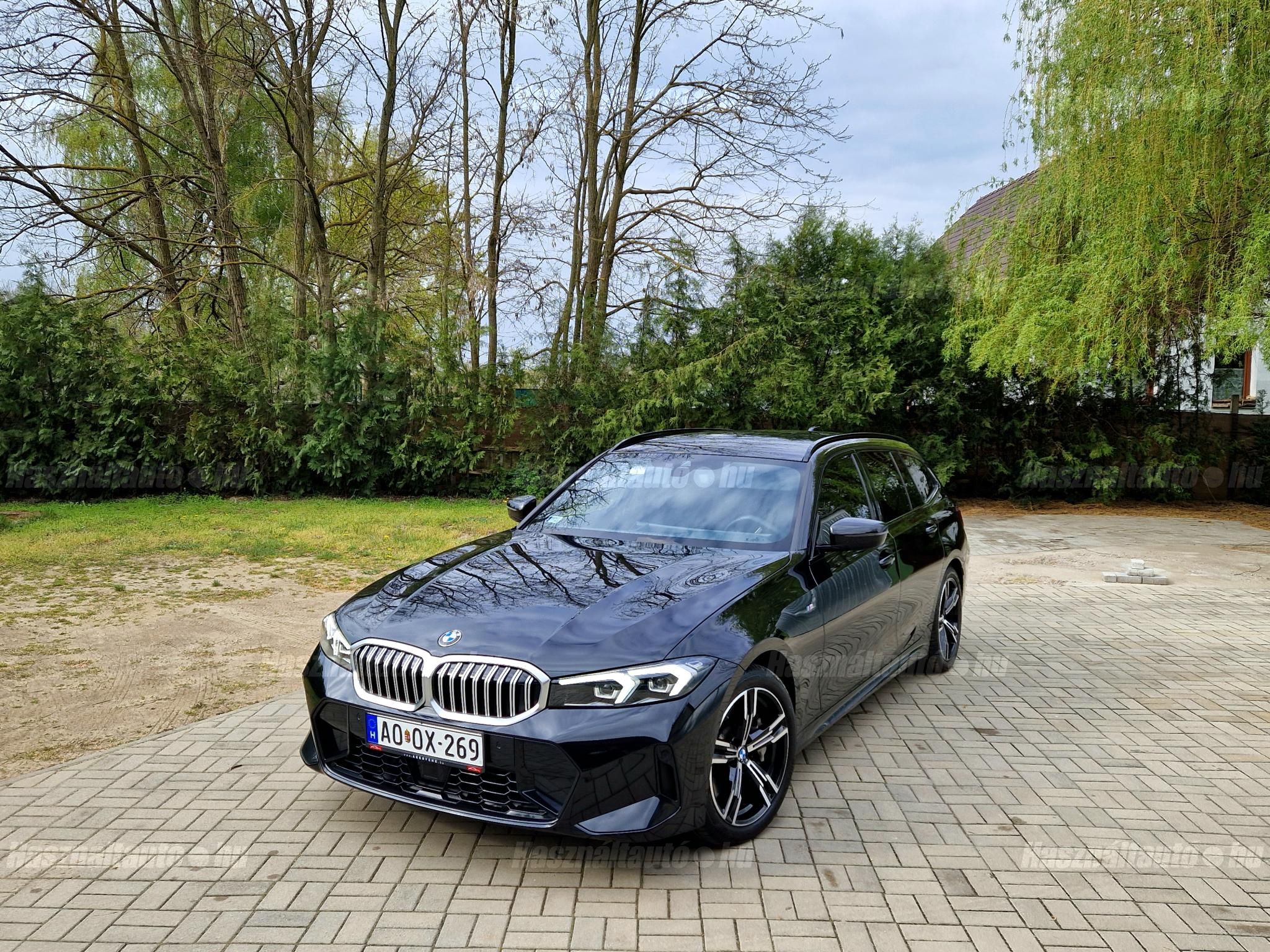 BMW 330 2024/10 - 1