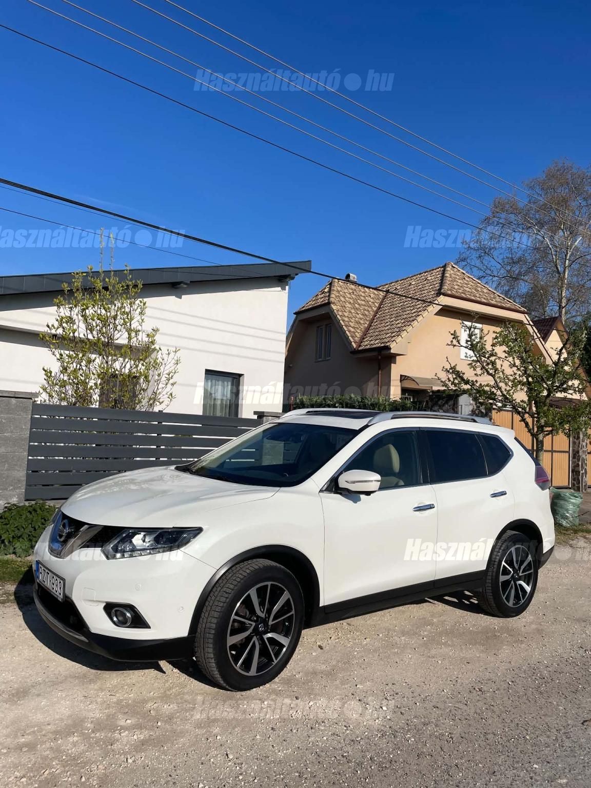NISSAN X-TRAIL 2015 - 1