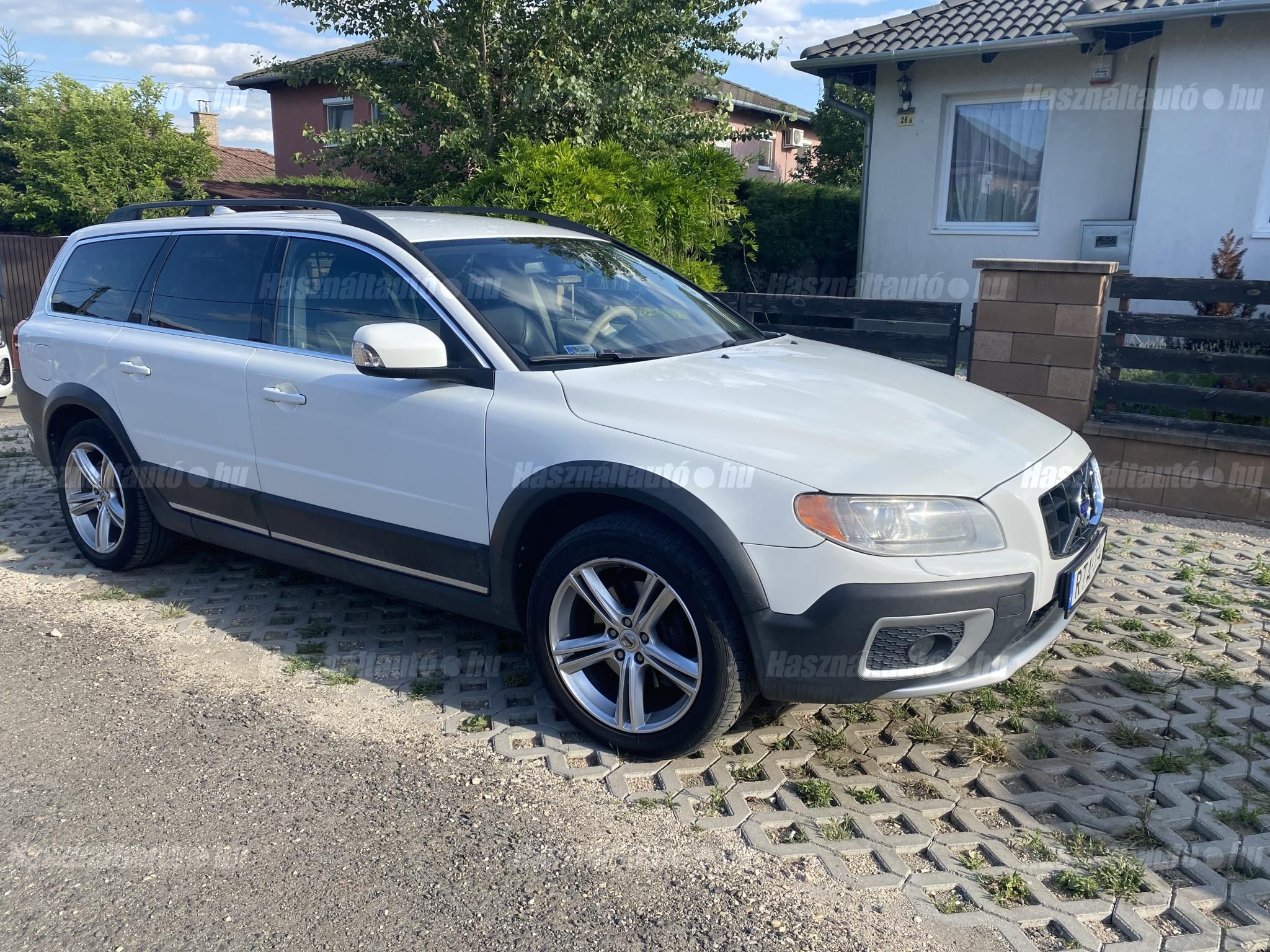VOLVO XC70 2010/11 - 1