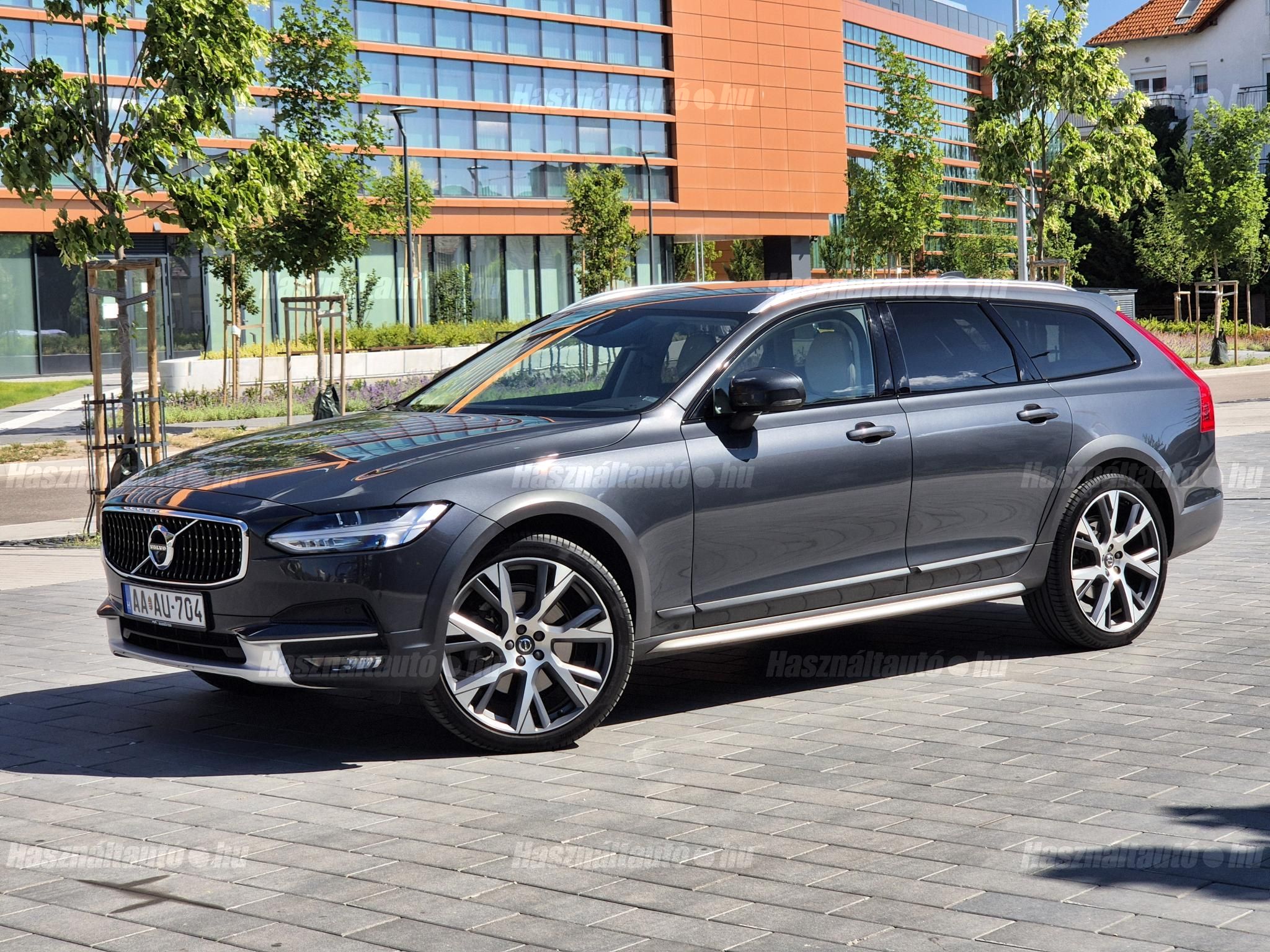 VOLVO V90 2019/8 - 1