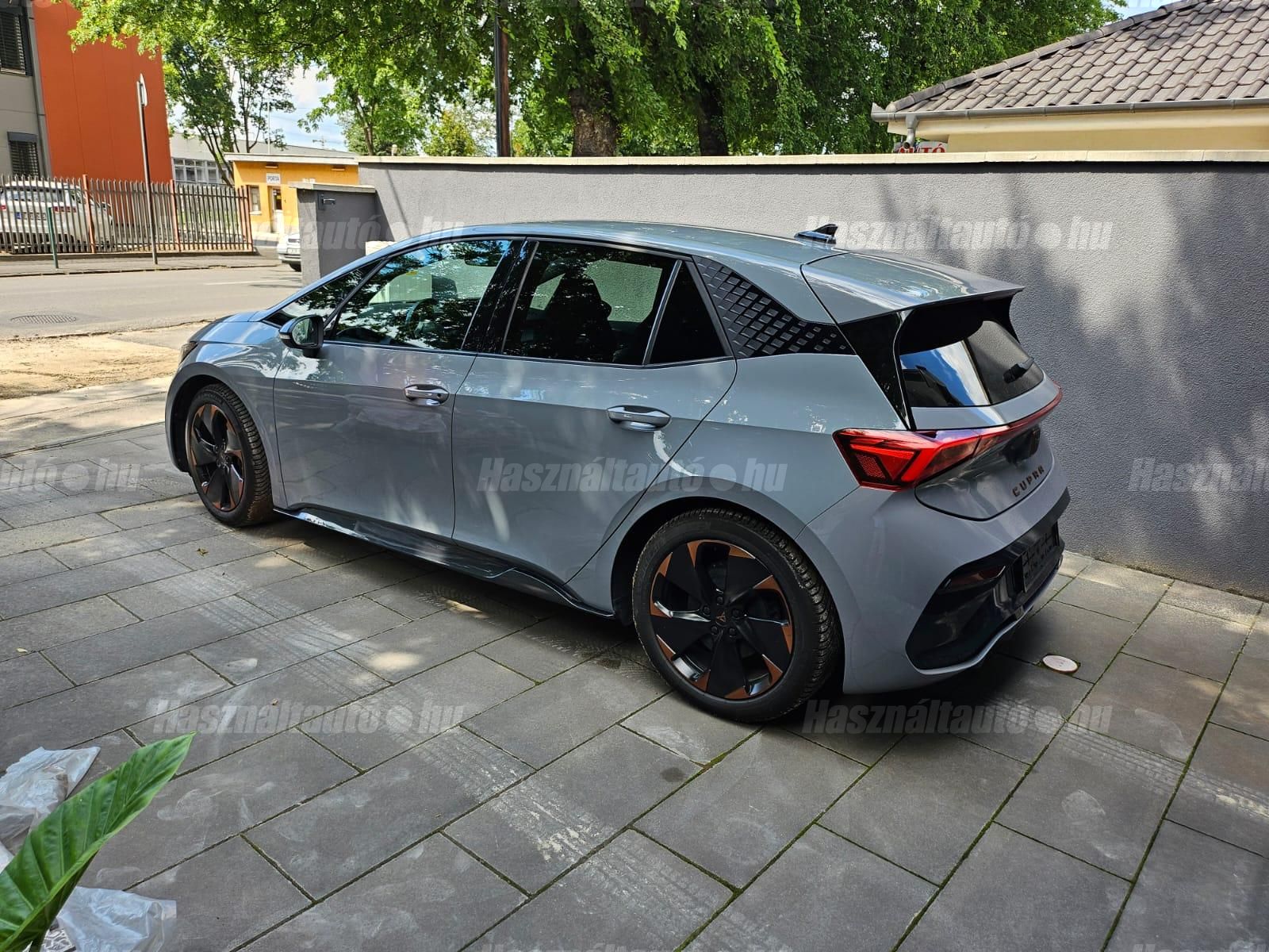 CUPRA BORN 2021/12 - 1