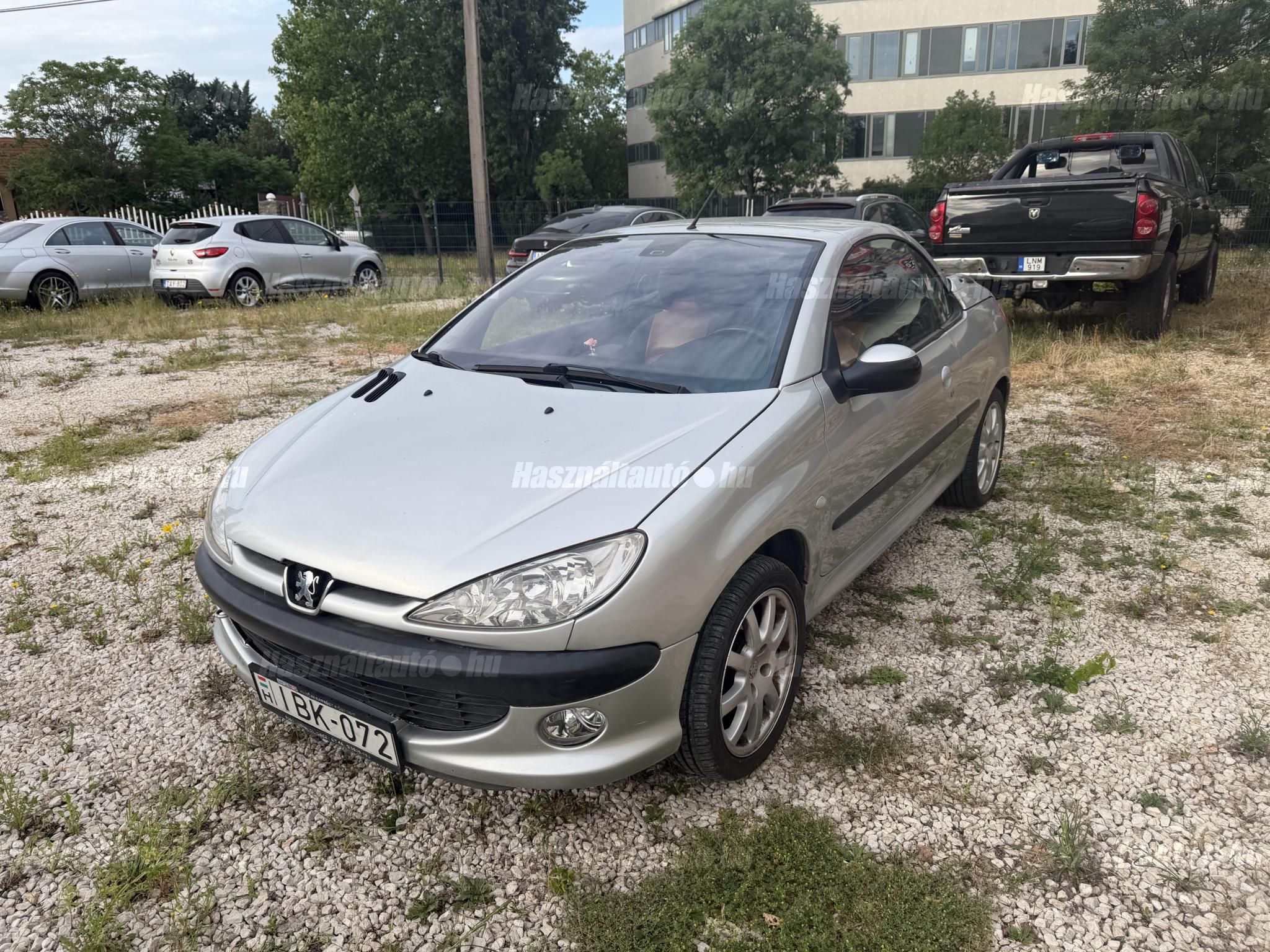 PEUGEOT 206 2002/4 - 1