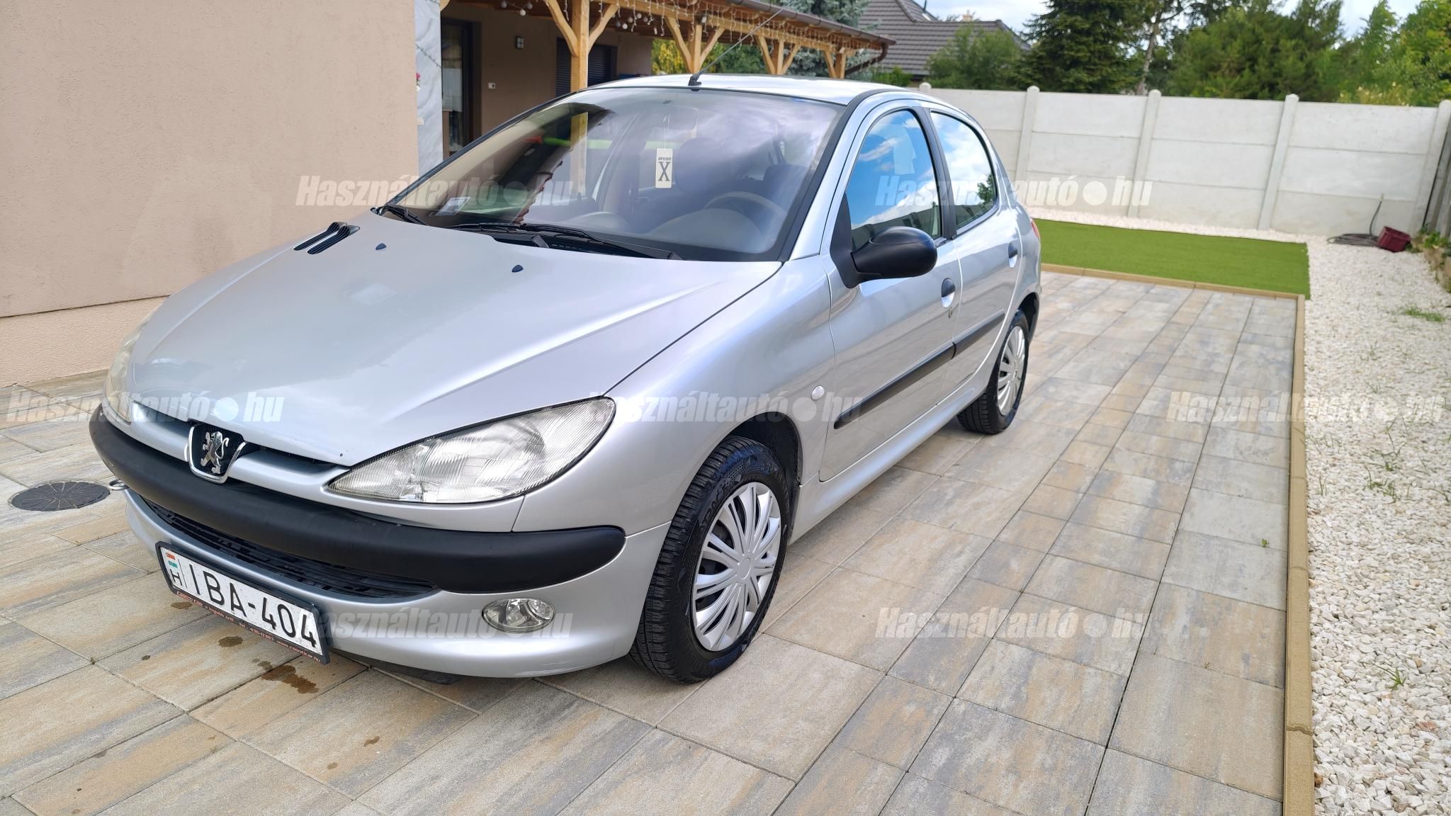 PEUGEOT 206 2002/4 - 1