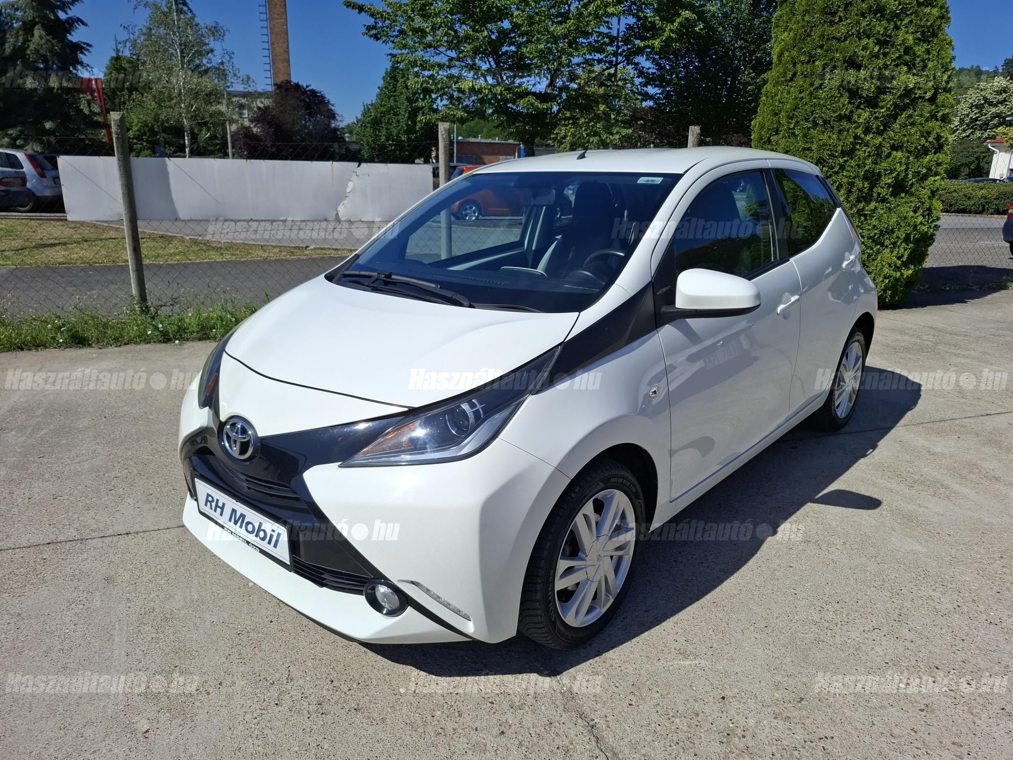 TOYOTA AYGO 2014/11 - 1