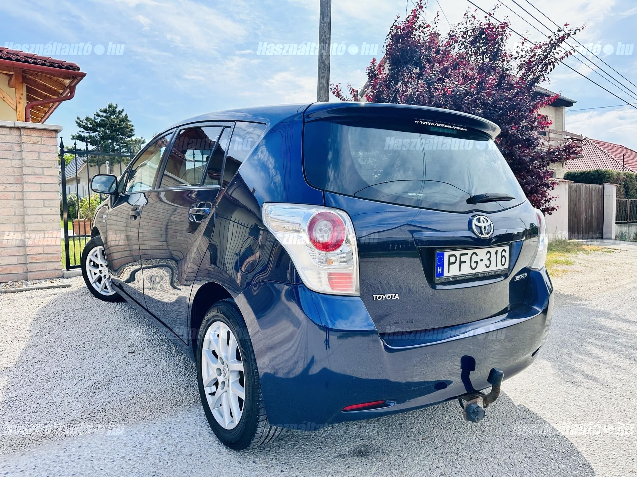 TOYOTA VERSO 2009/4 - 1