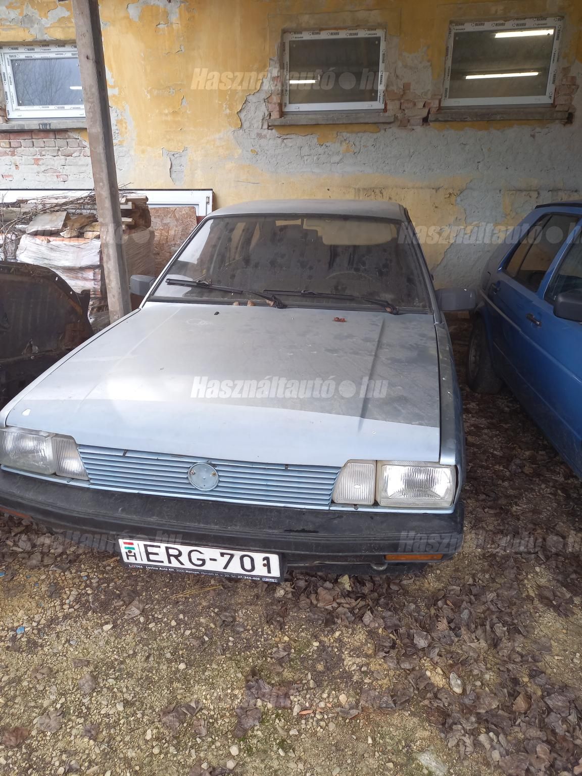 VOLKSWAGEN PASSAT II 1981/12 - 1