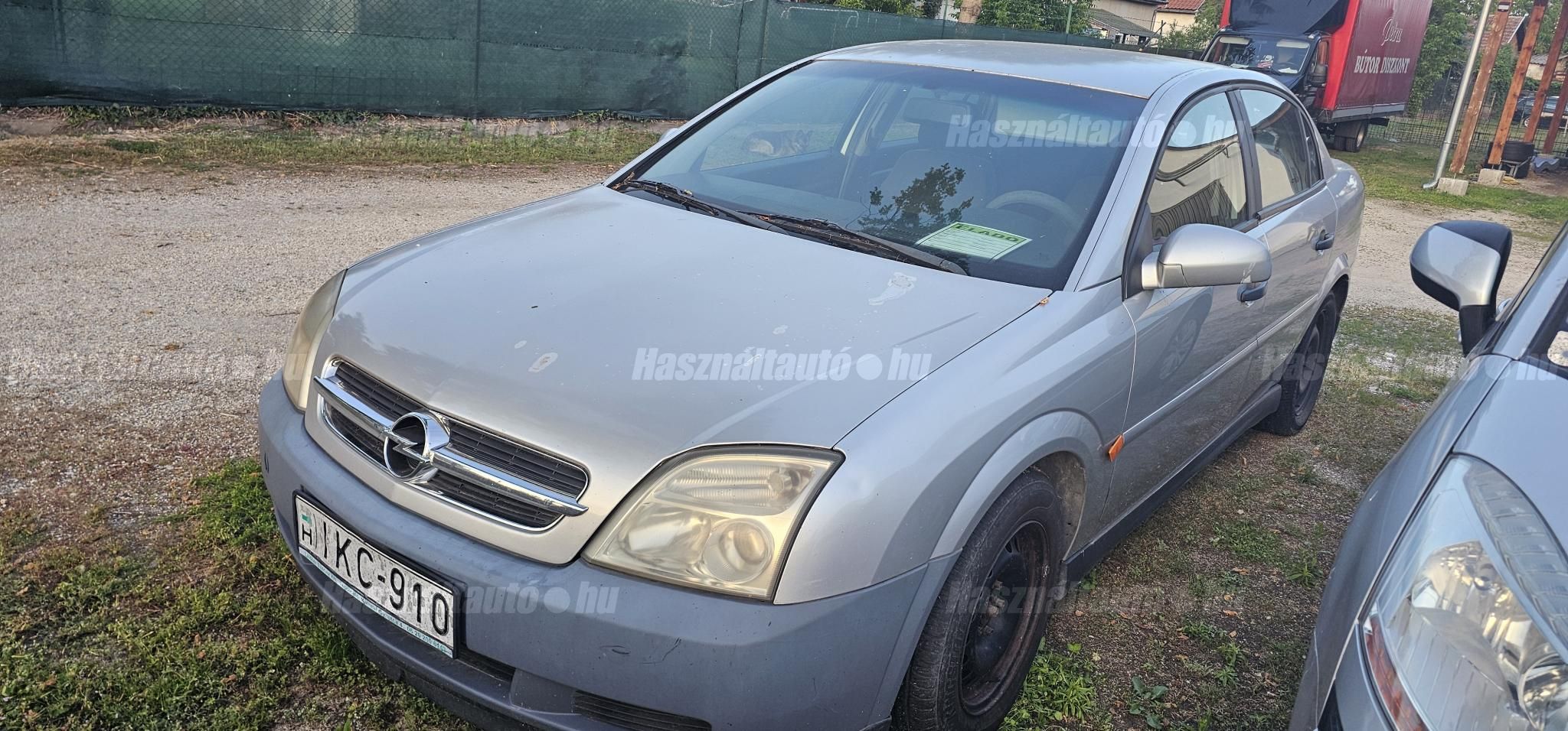 OPEL VECTRA 2004/5 - 1