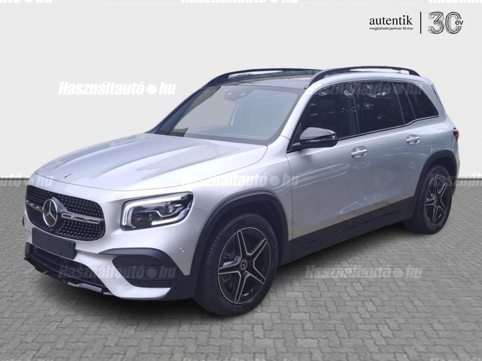MERCEDES-BENZ GLB 220 2024/9 - 1