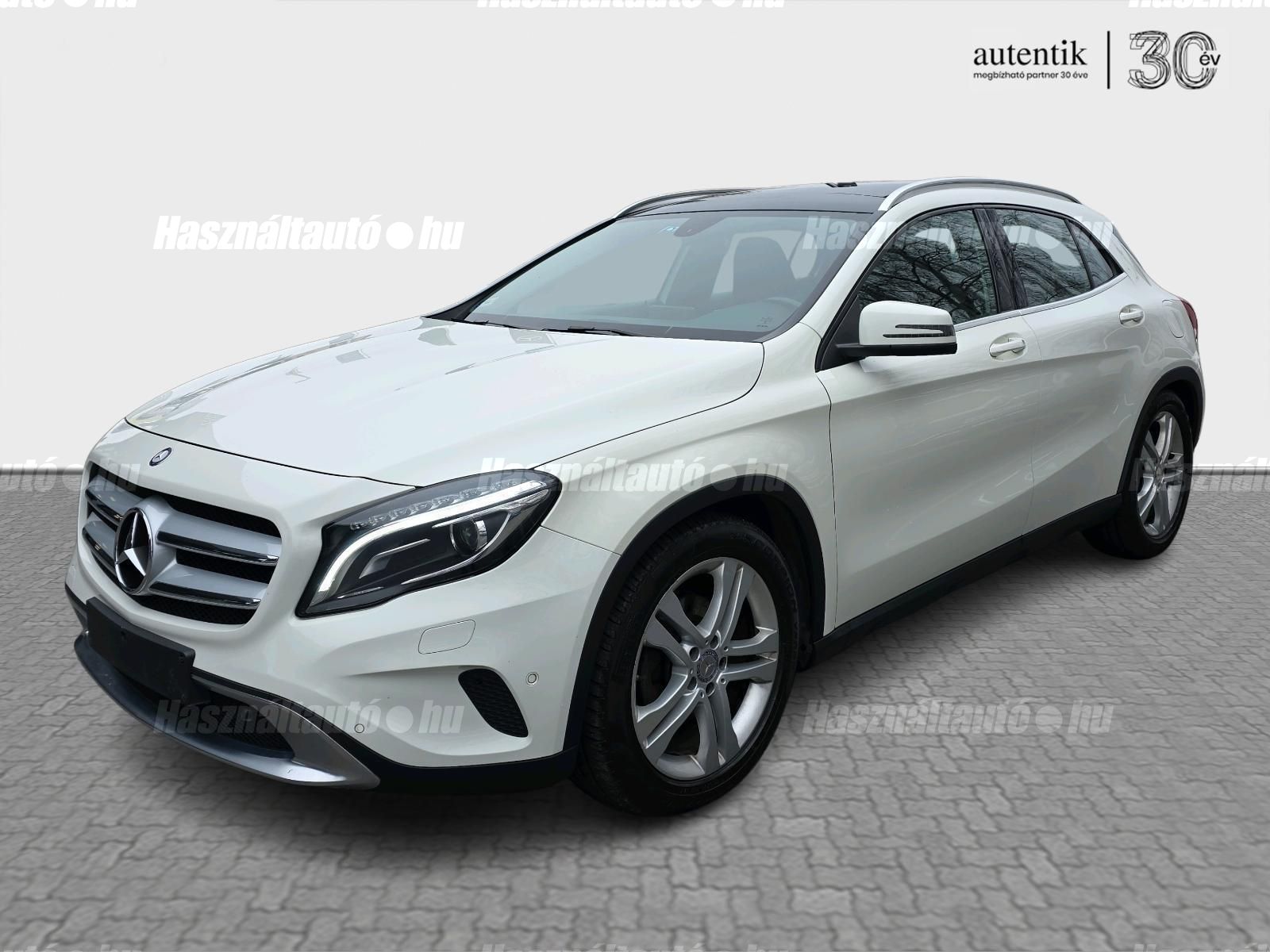 MERCEDES-BENZ GLA 220 2014 - 1
