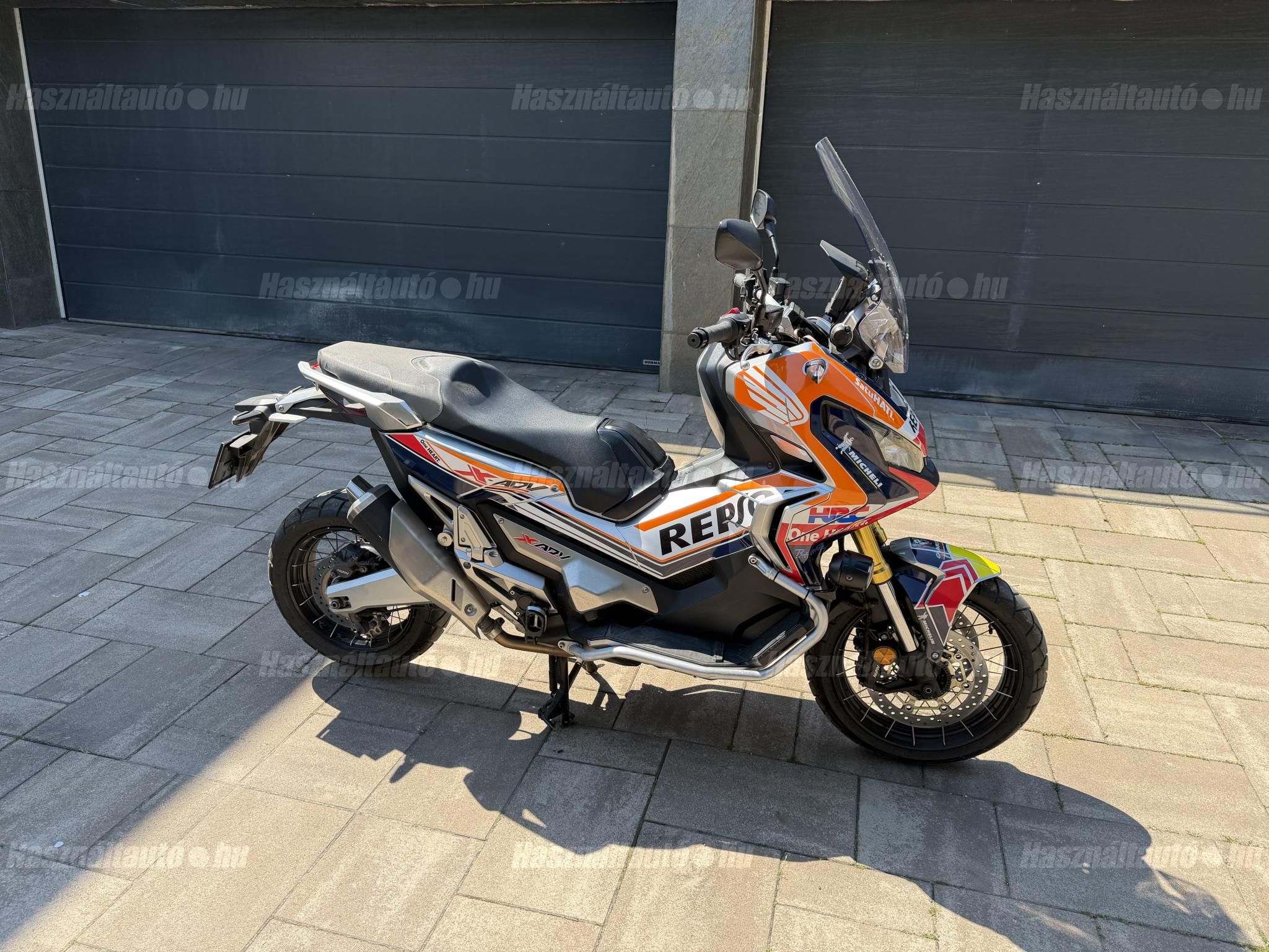 HONDA X-ADV 2018/9 - 1